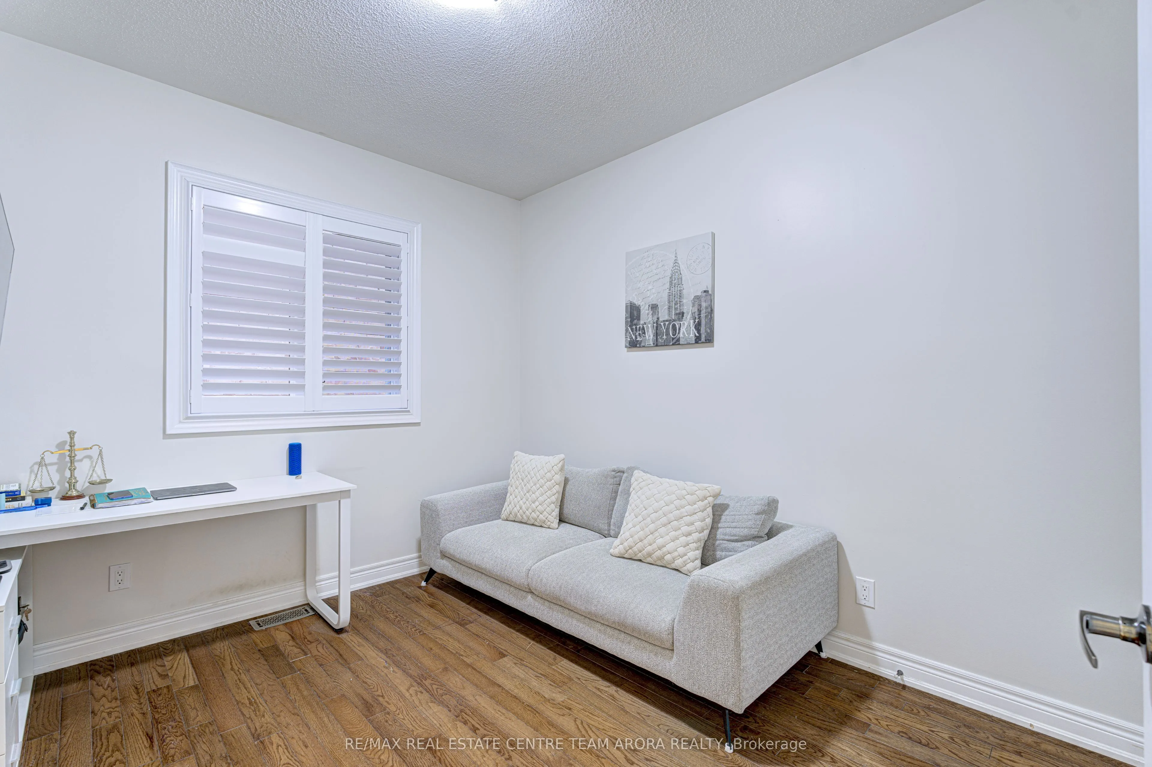 8 Haywood Drive