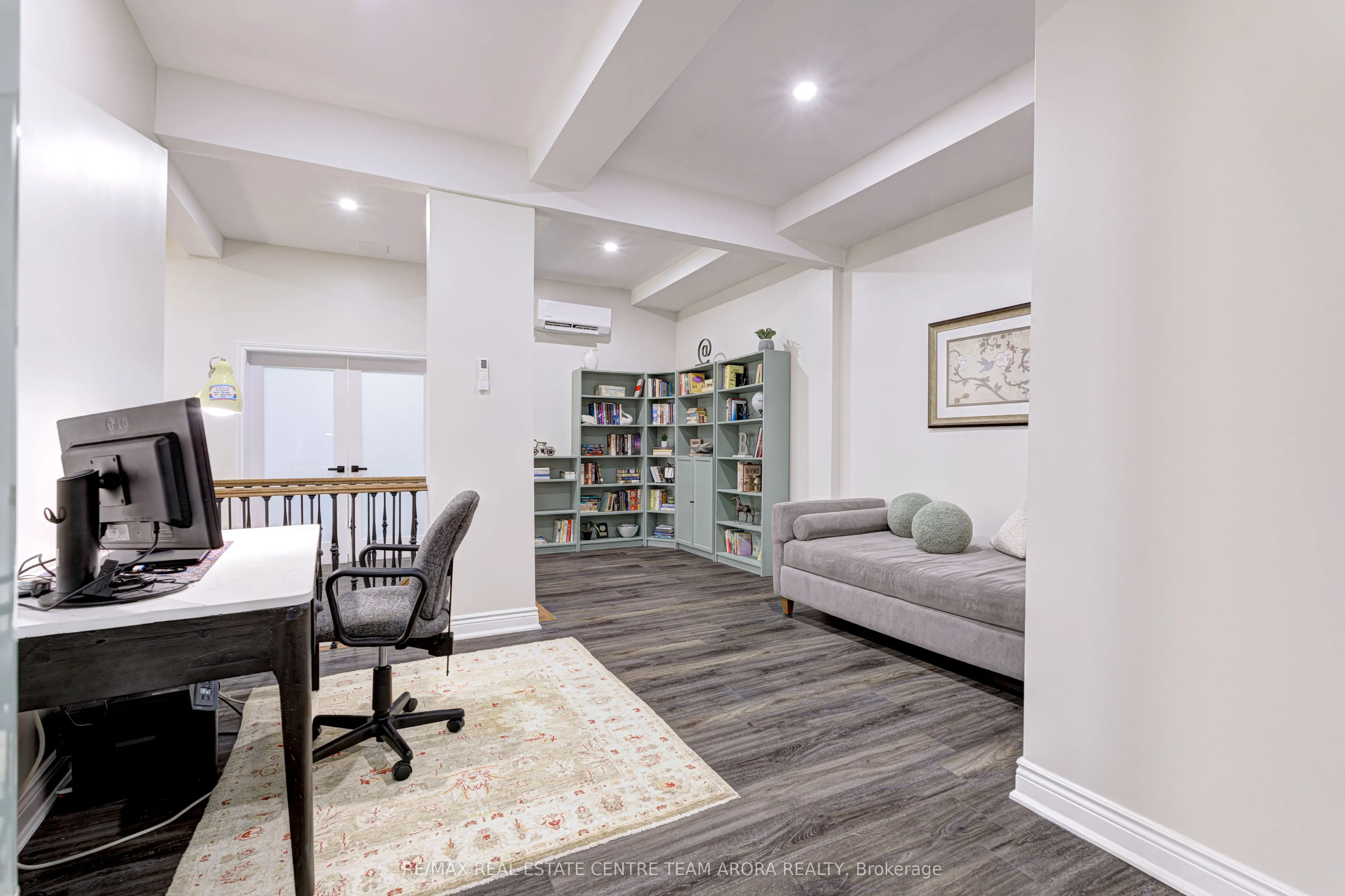 8 Haywood Drive