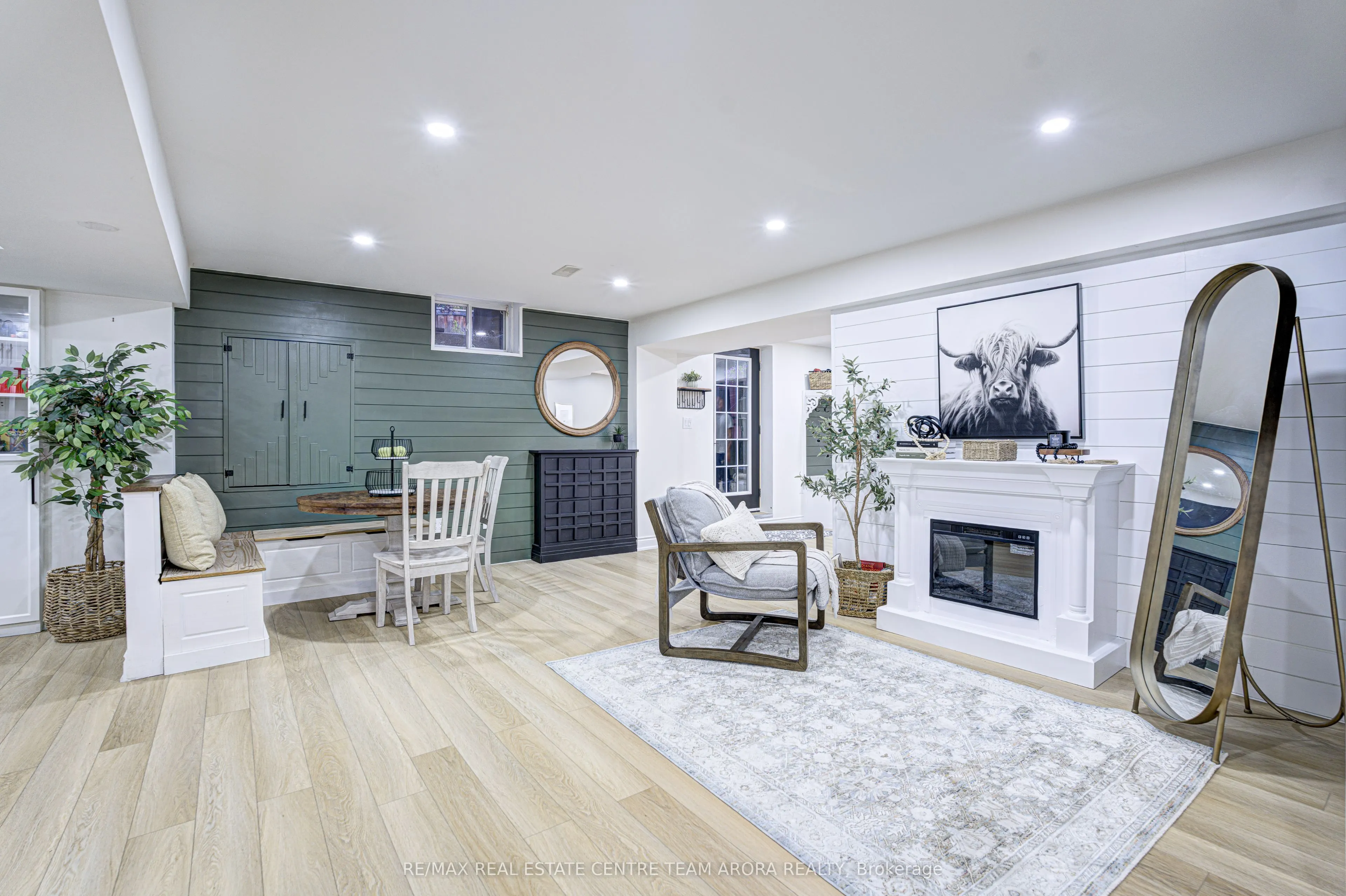 8 Haywood Drive