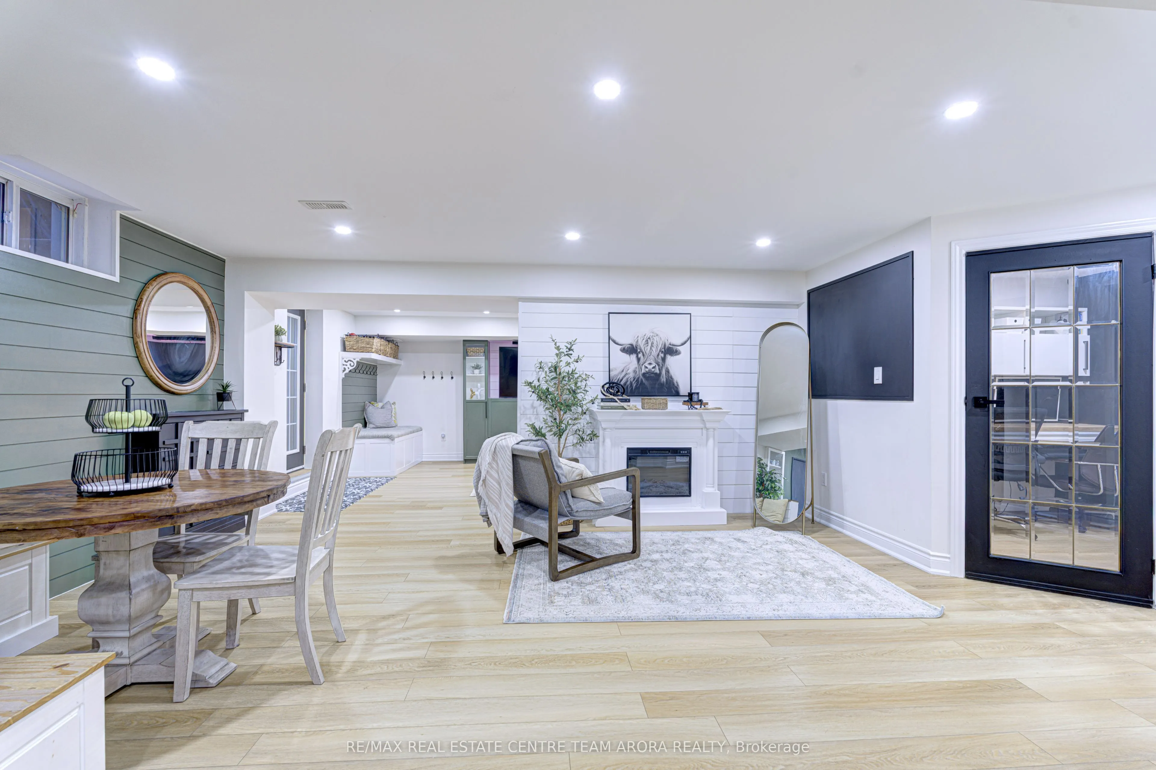 8 Haywood Drive