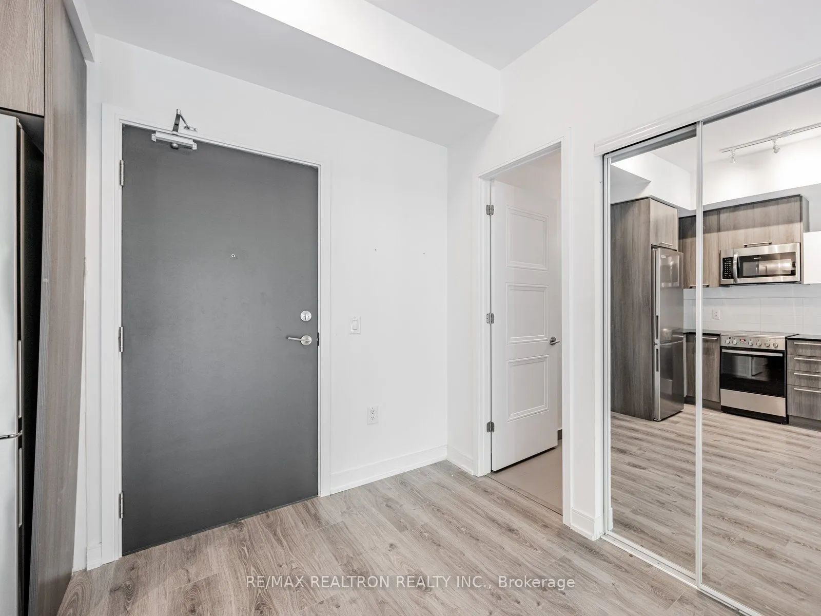 25 Neighbourhood Lane, #205