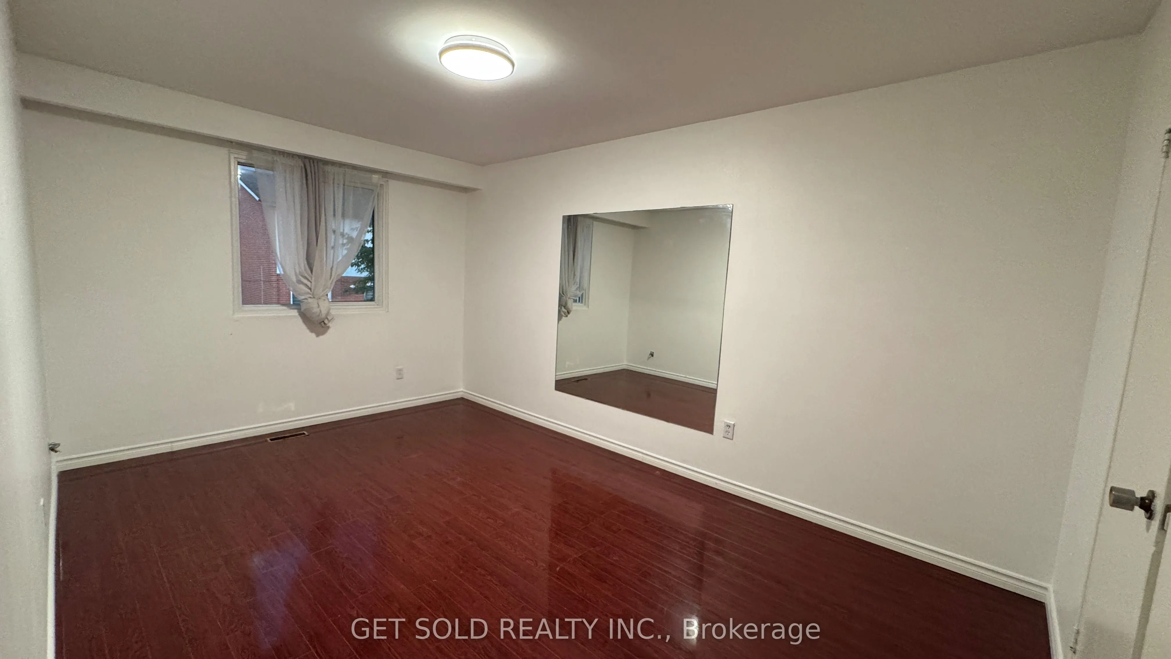7560 Goreway Drive, #30