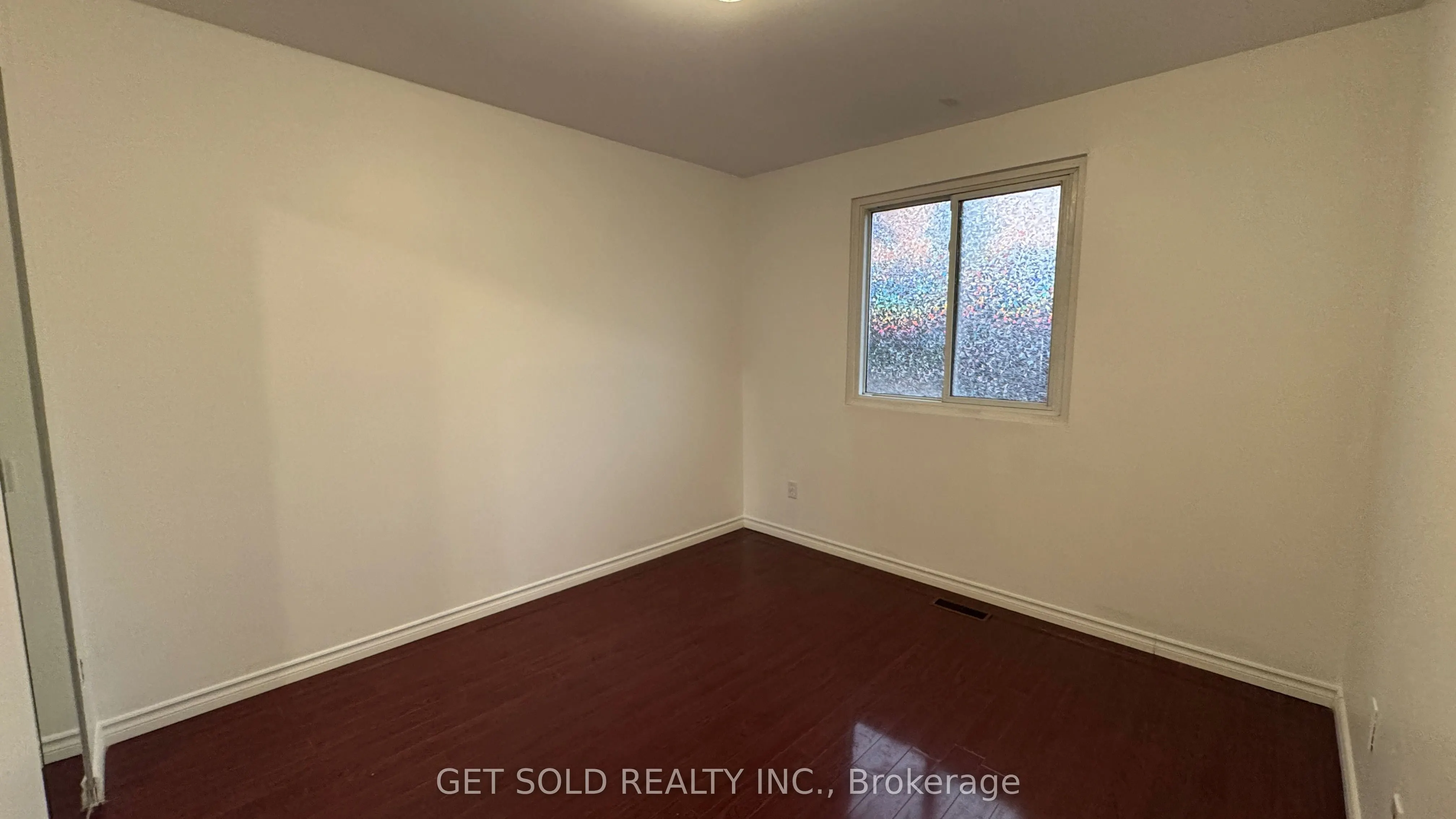 7560 Goreway Drive, #30