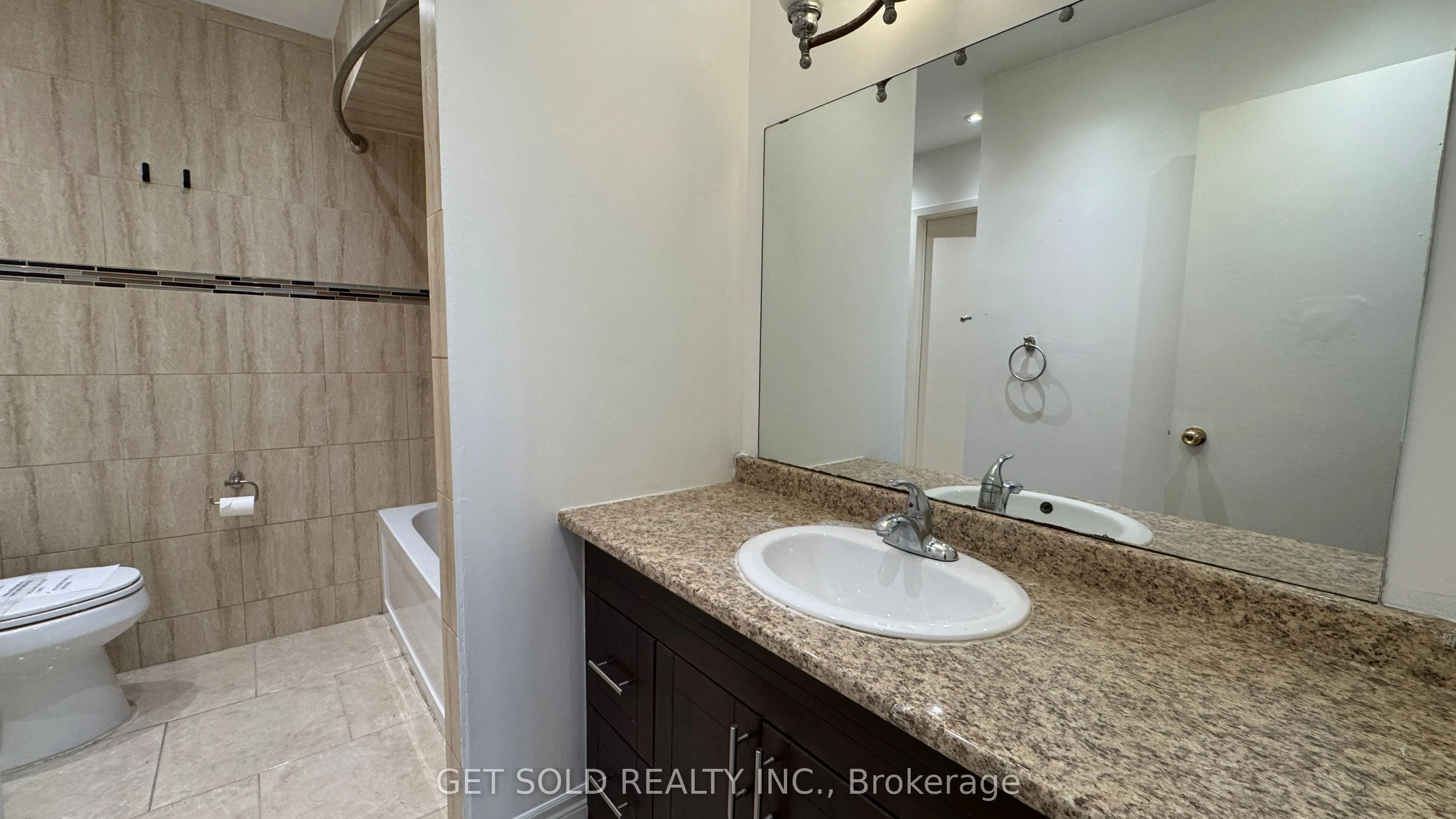 7560 Goreway Drive, #30