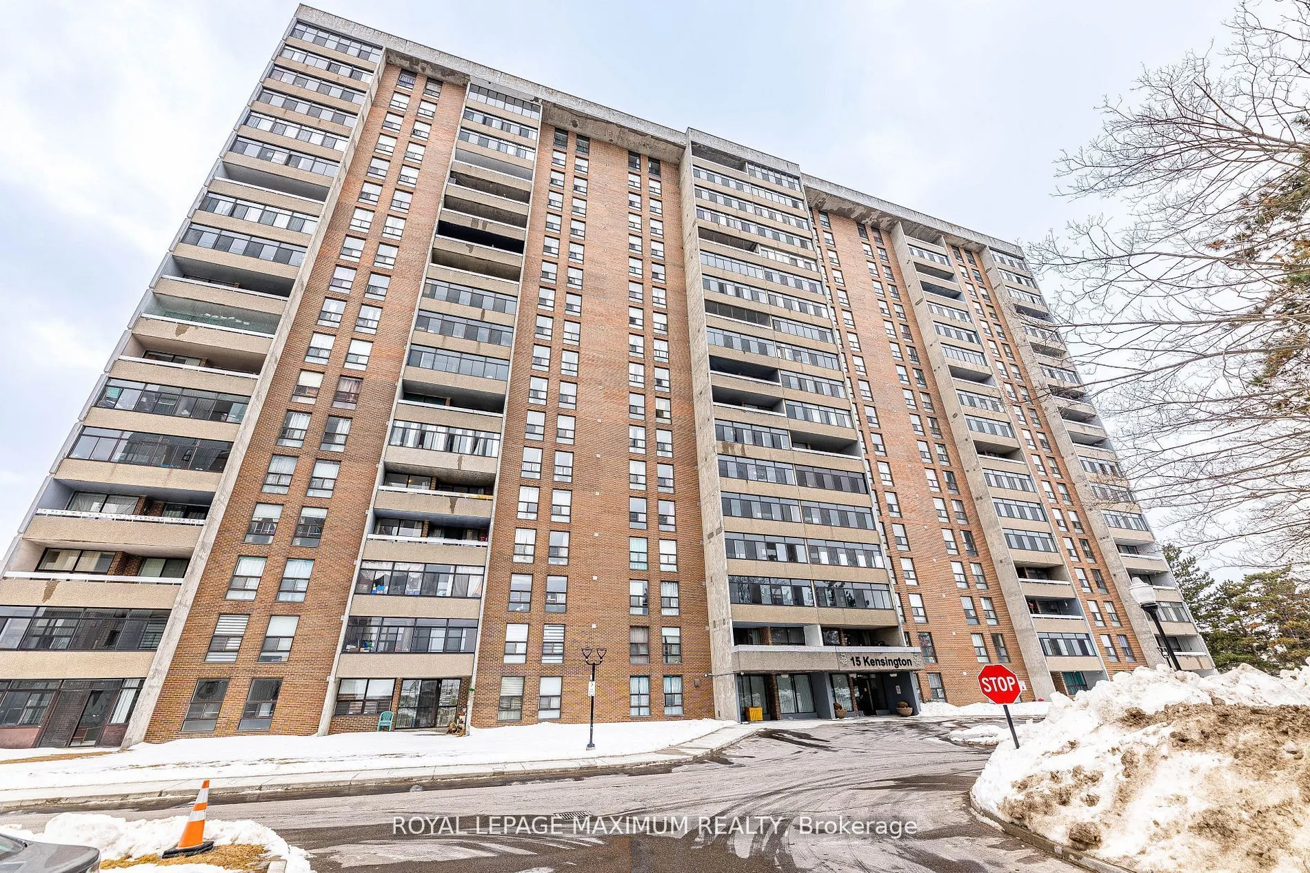 15 Kensington Road, #1912