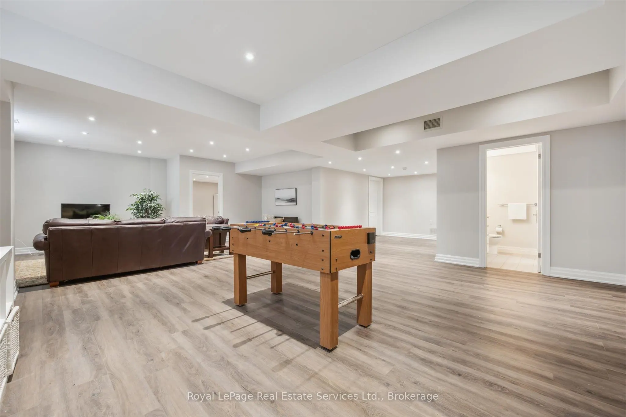 480 CHARTWELL Road