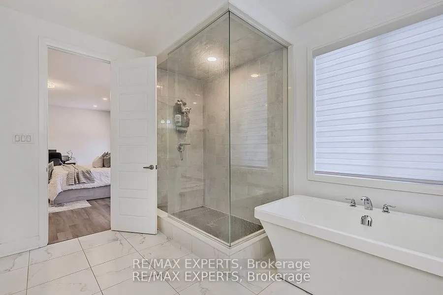1411 Lobelia Crescent