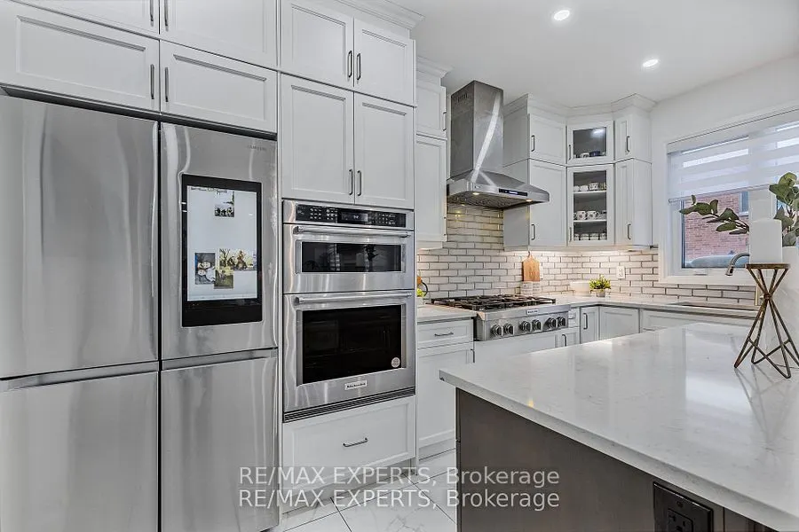 1411 Lobelia Crescent