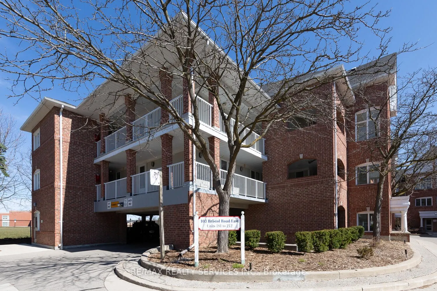 103 Bristol Road E, #210