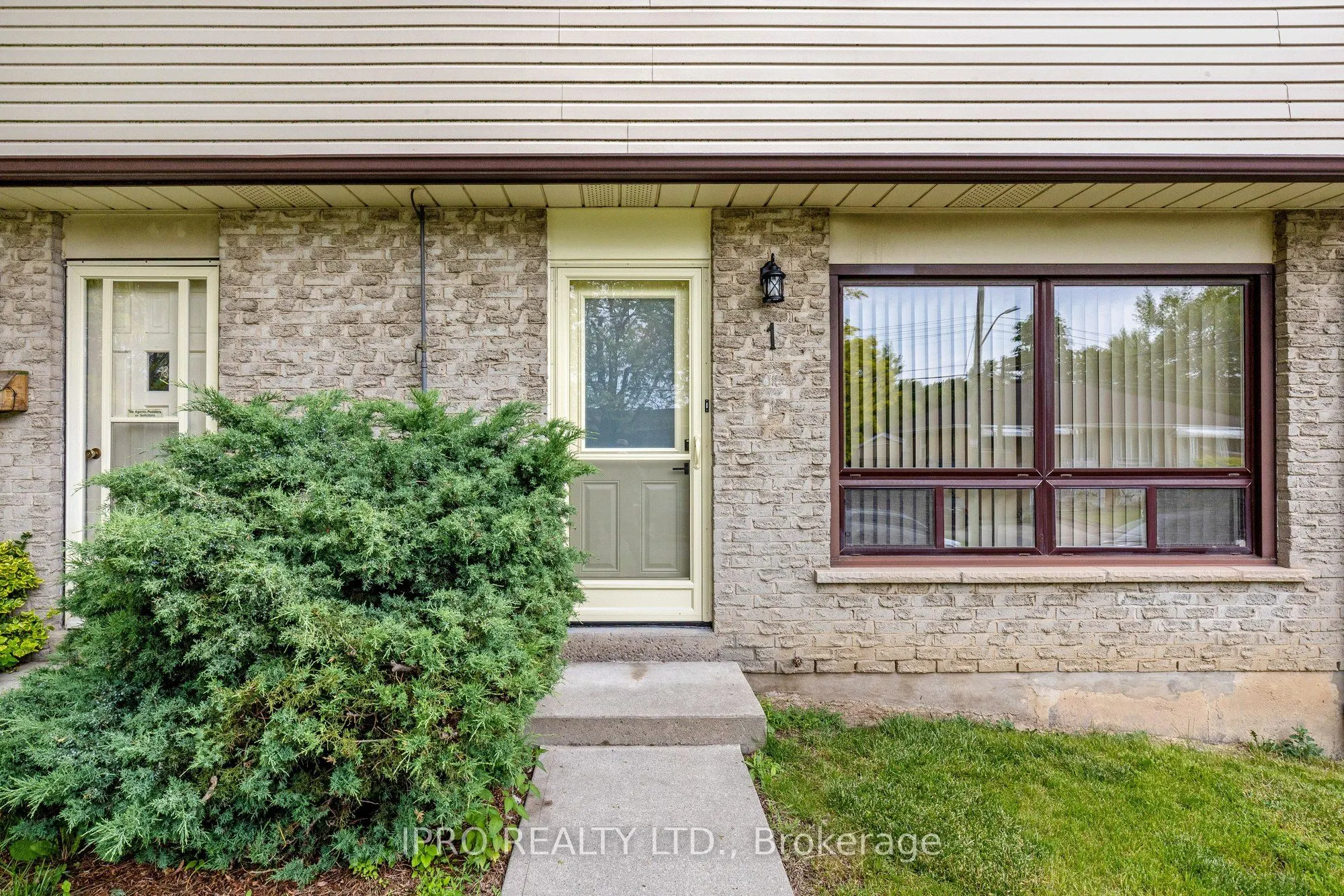 108 Sinclair Avenue, #1