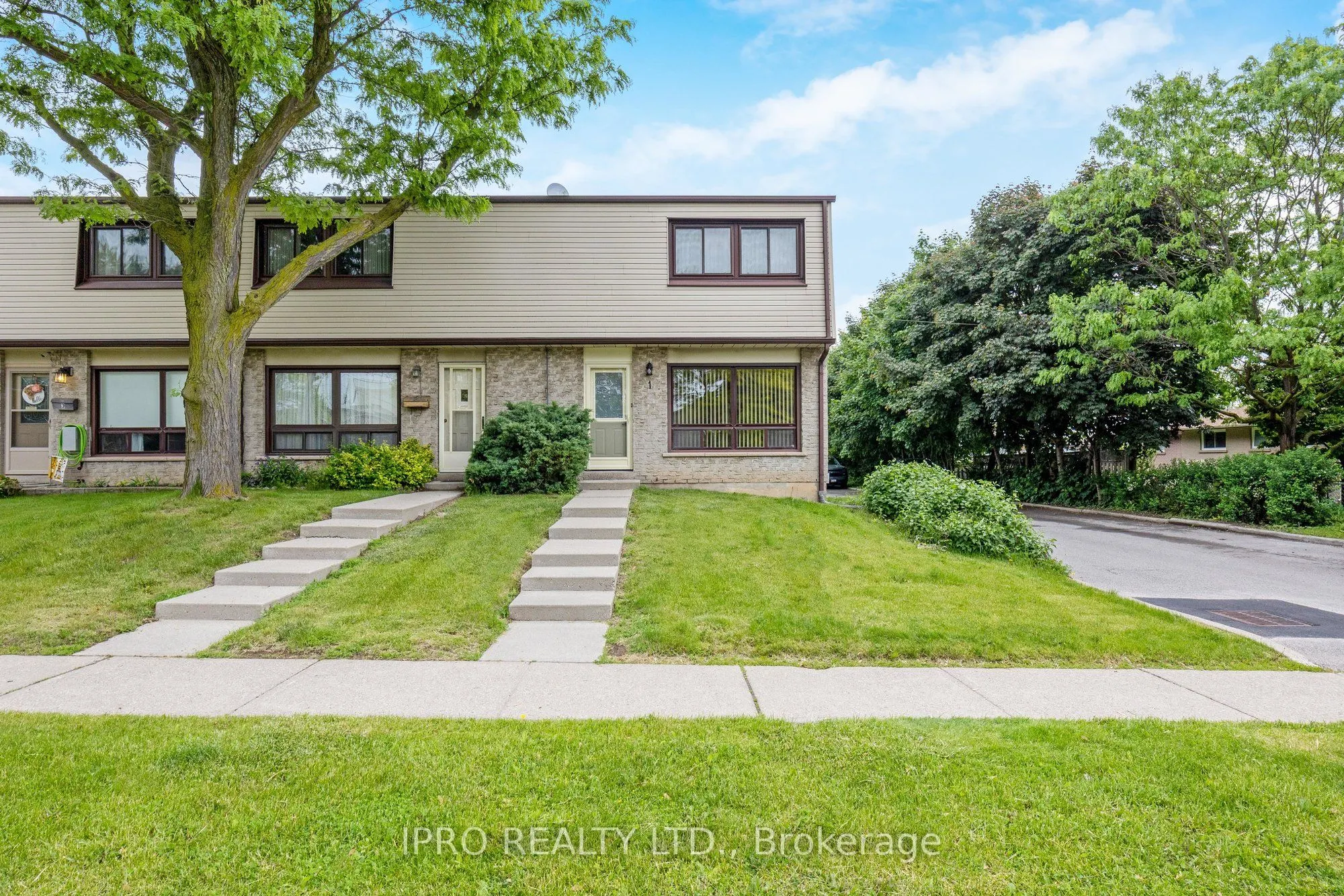 108 Sinclair Avenue, #1