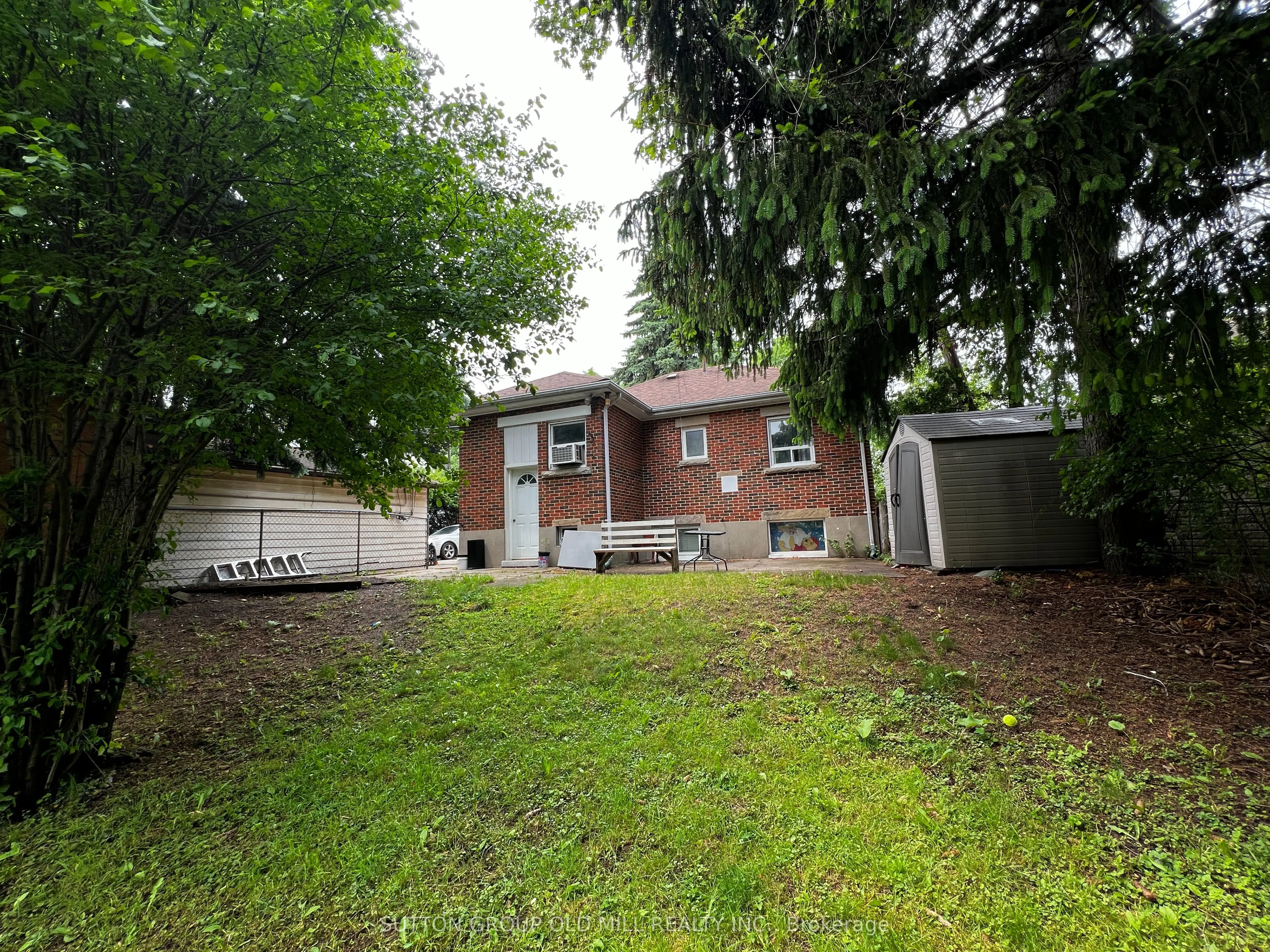 9 Rogers Road