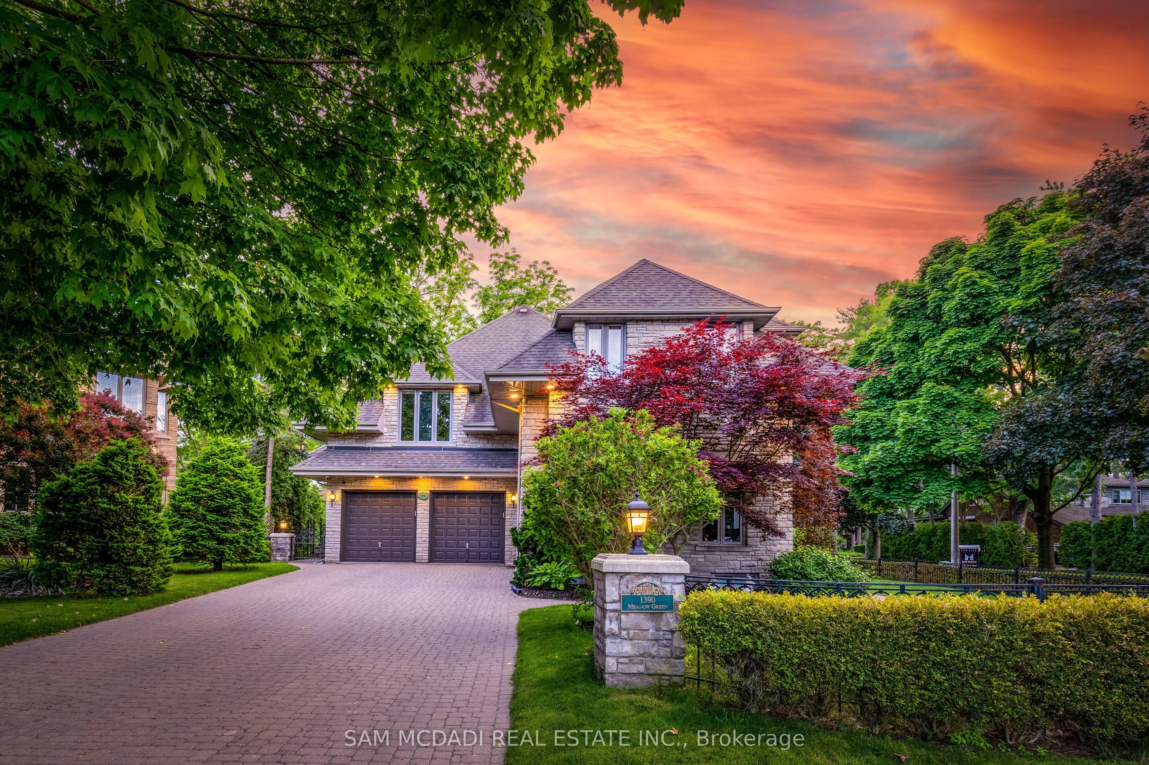 1390 Meadow Green Court