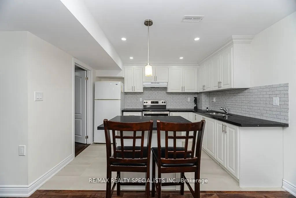 15 Cranwood Circle
