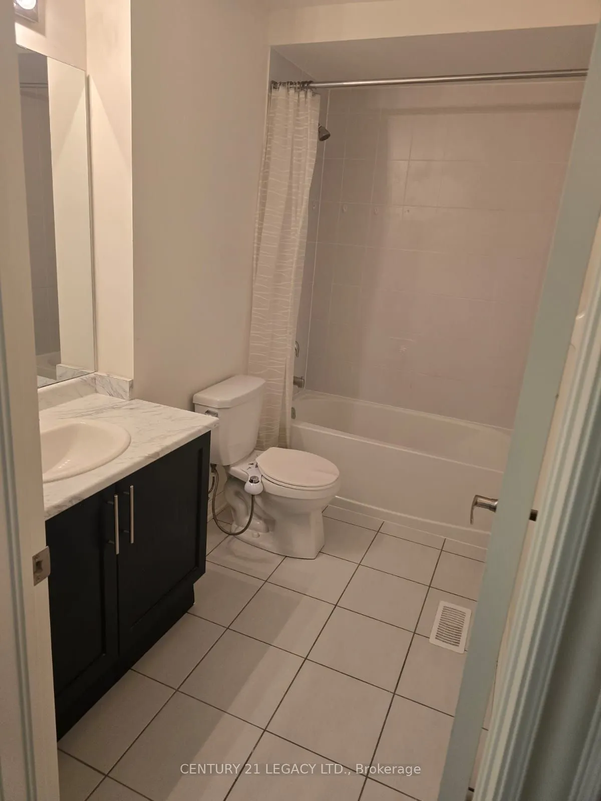4 Queenpost Drive