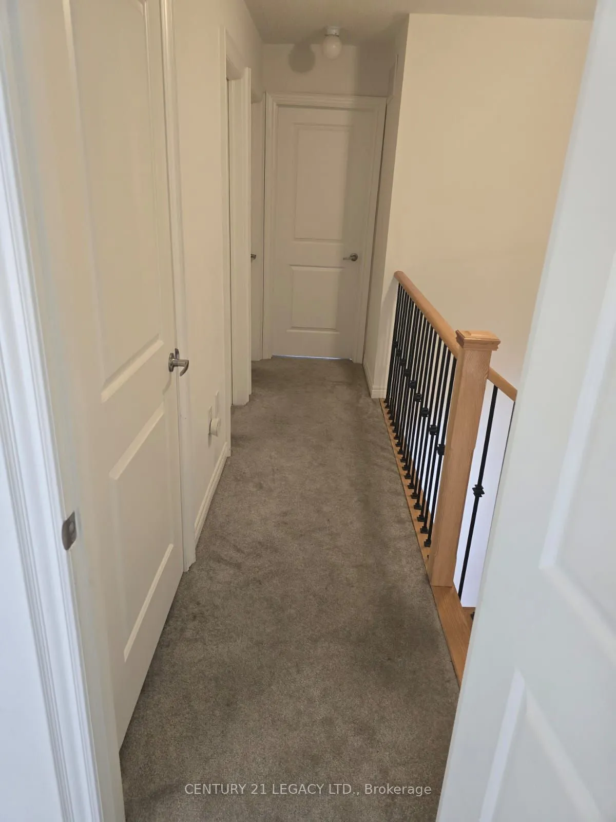 4 Queenpost Drive