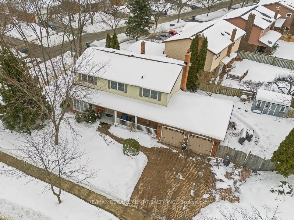1580 WOODEDEN Drive