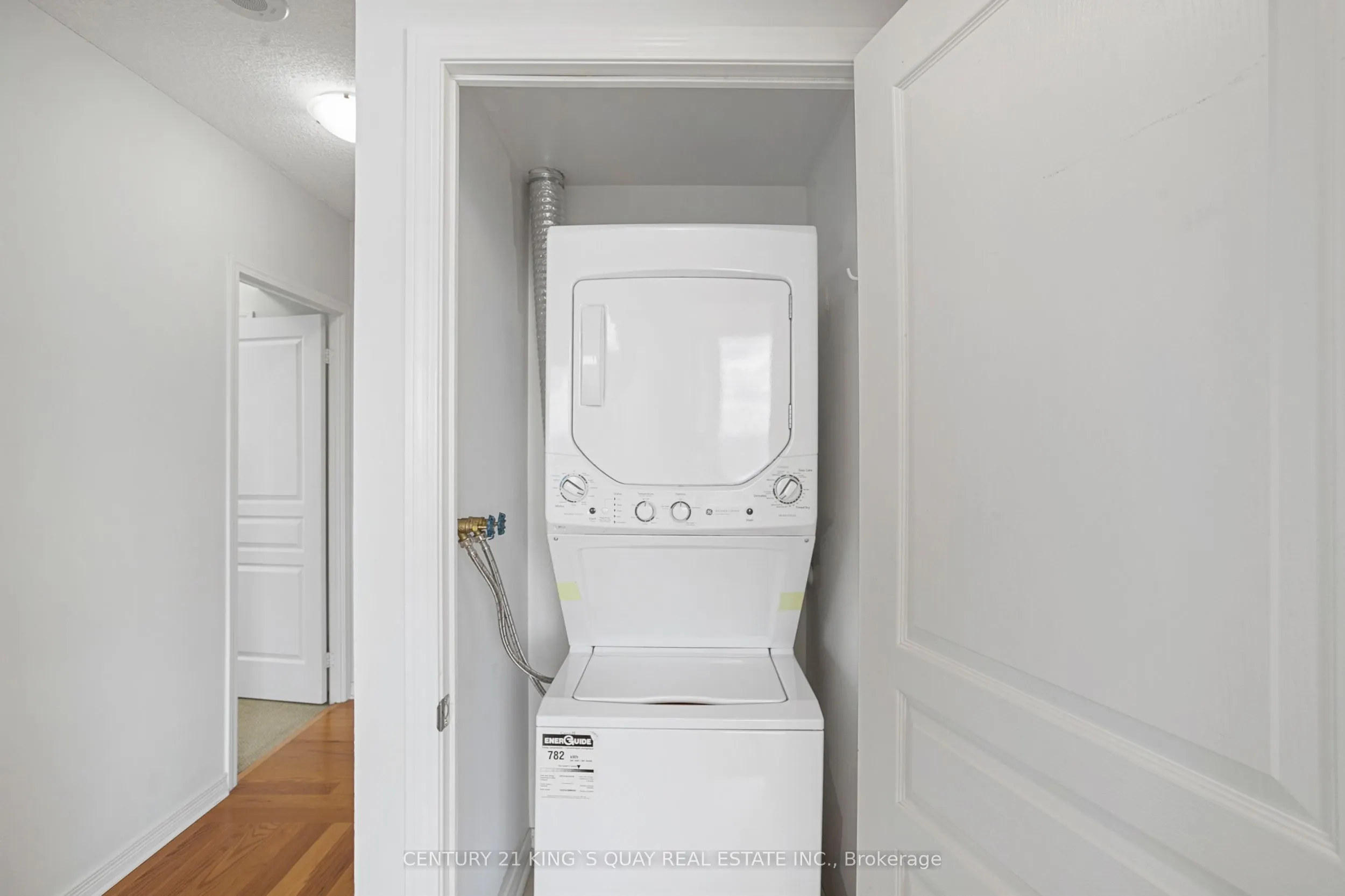 2240 Lake Shore Boulevard W #2904