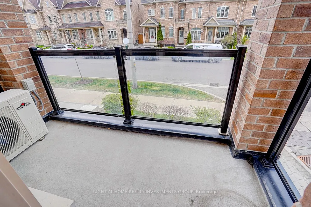 100 Parrotta Drive, #116