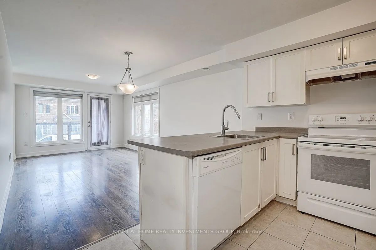 100 Parrotta Drive, #116