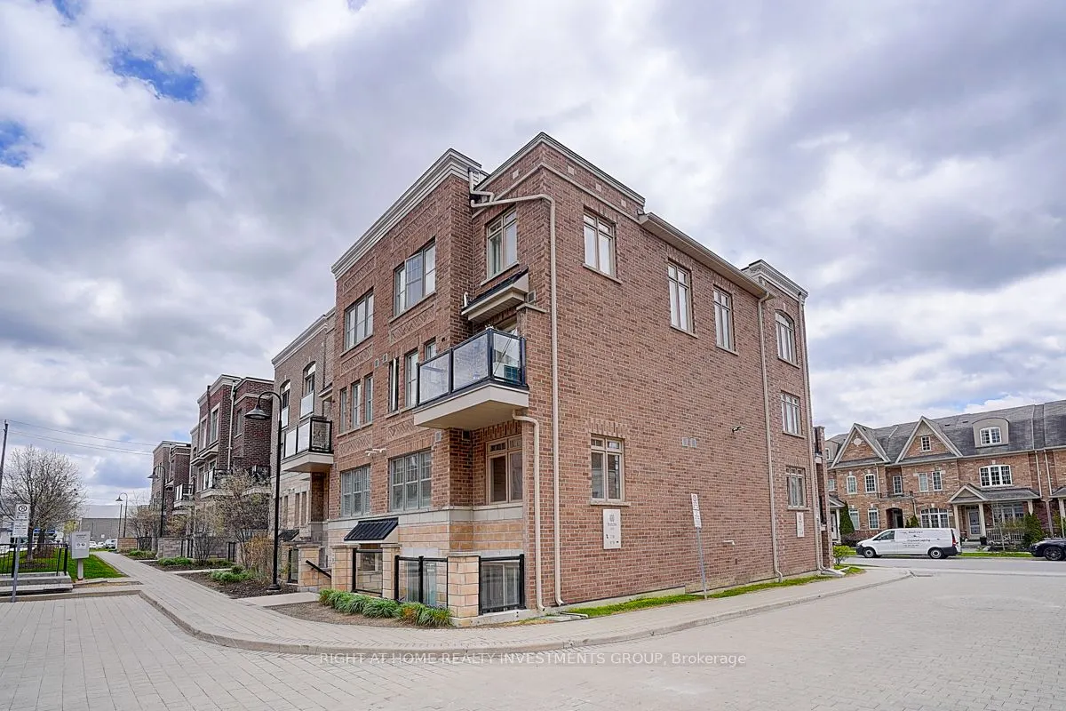 100 Parrotta Drive, #116