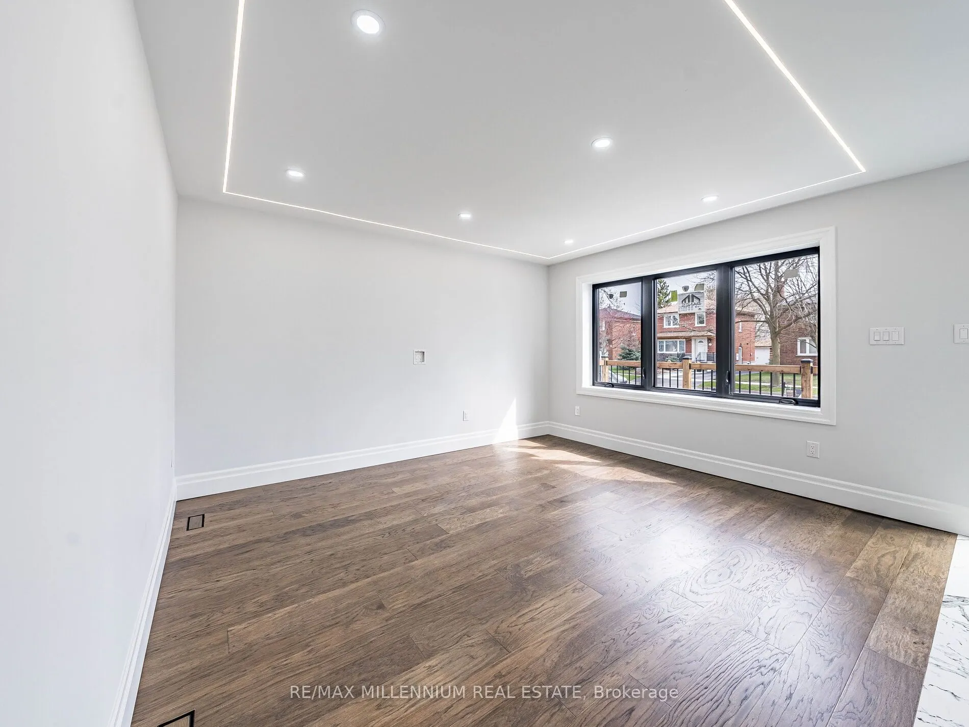 24 Treeview Drive
