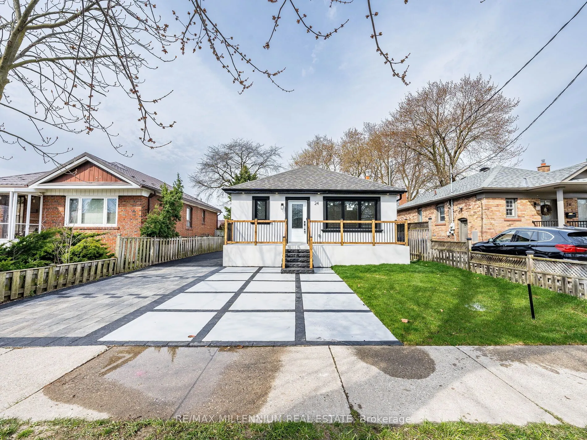 24 Treeview Drive