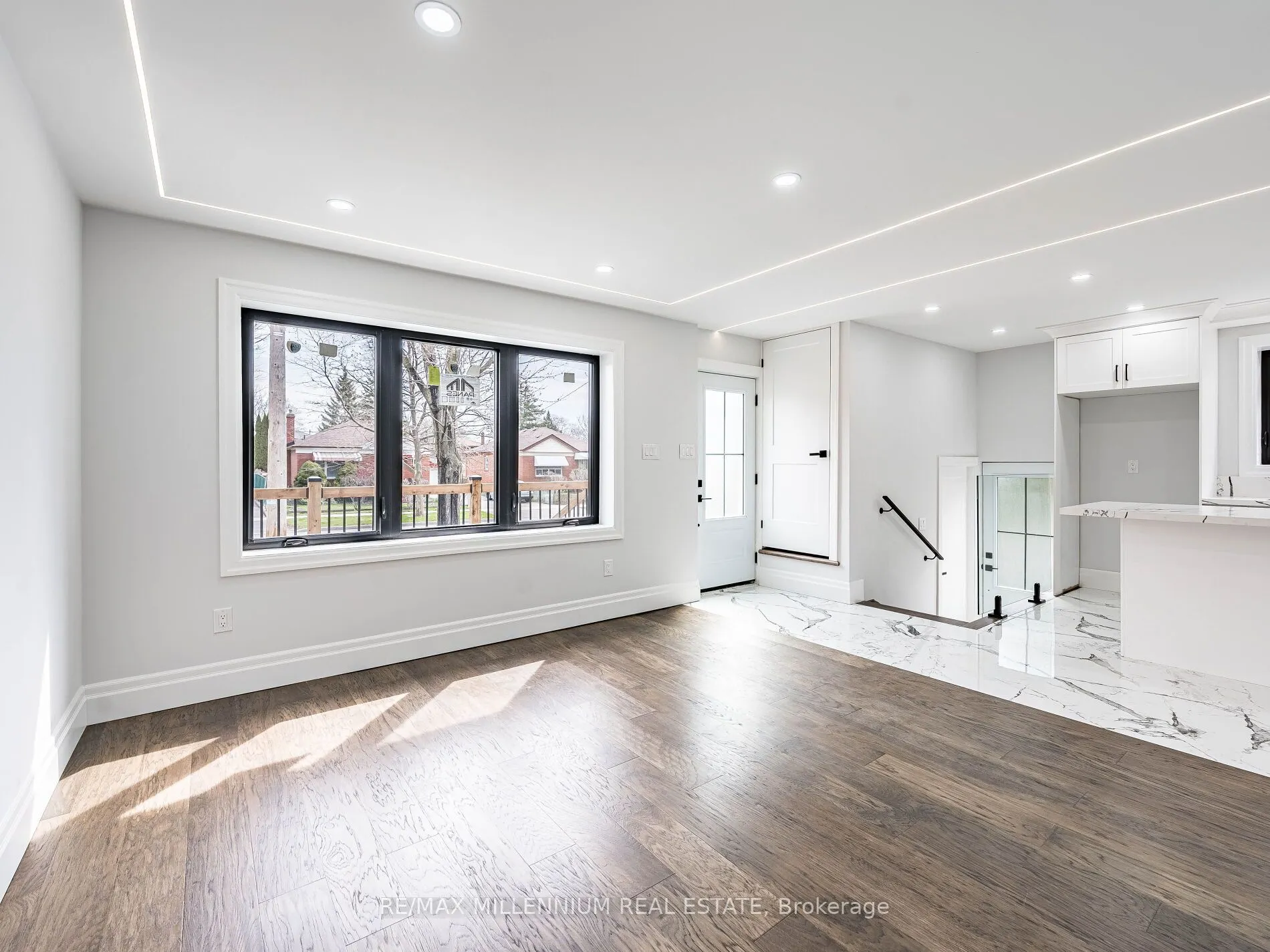 24 Treeview Drive