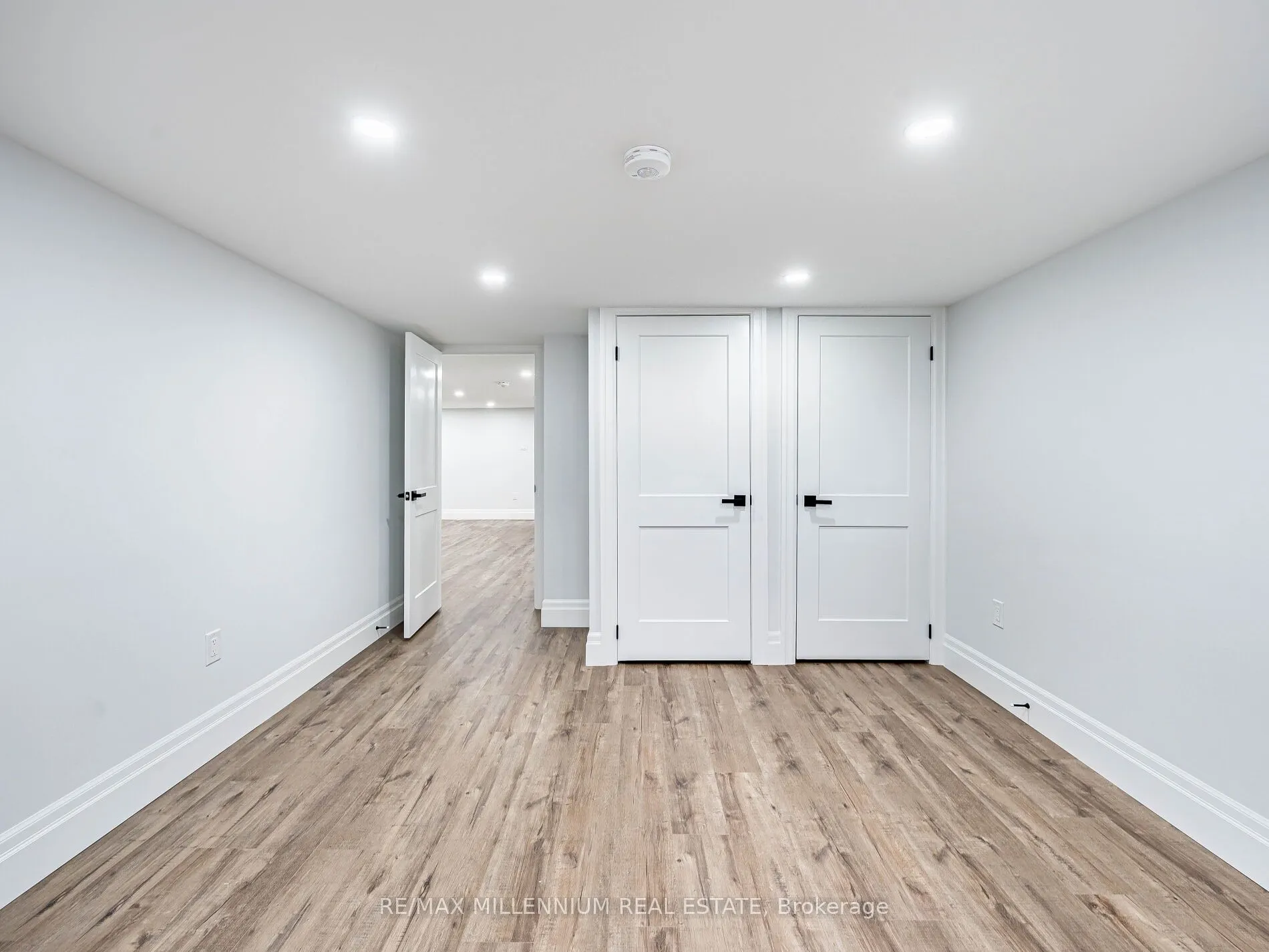 24 Treeview Drive