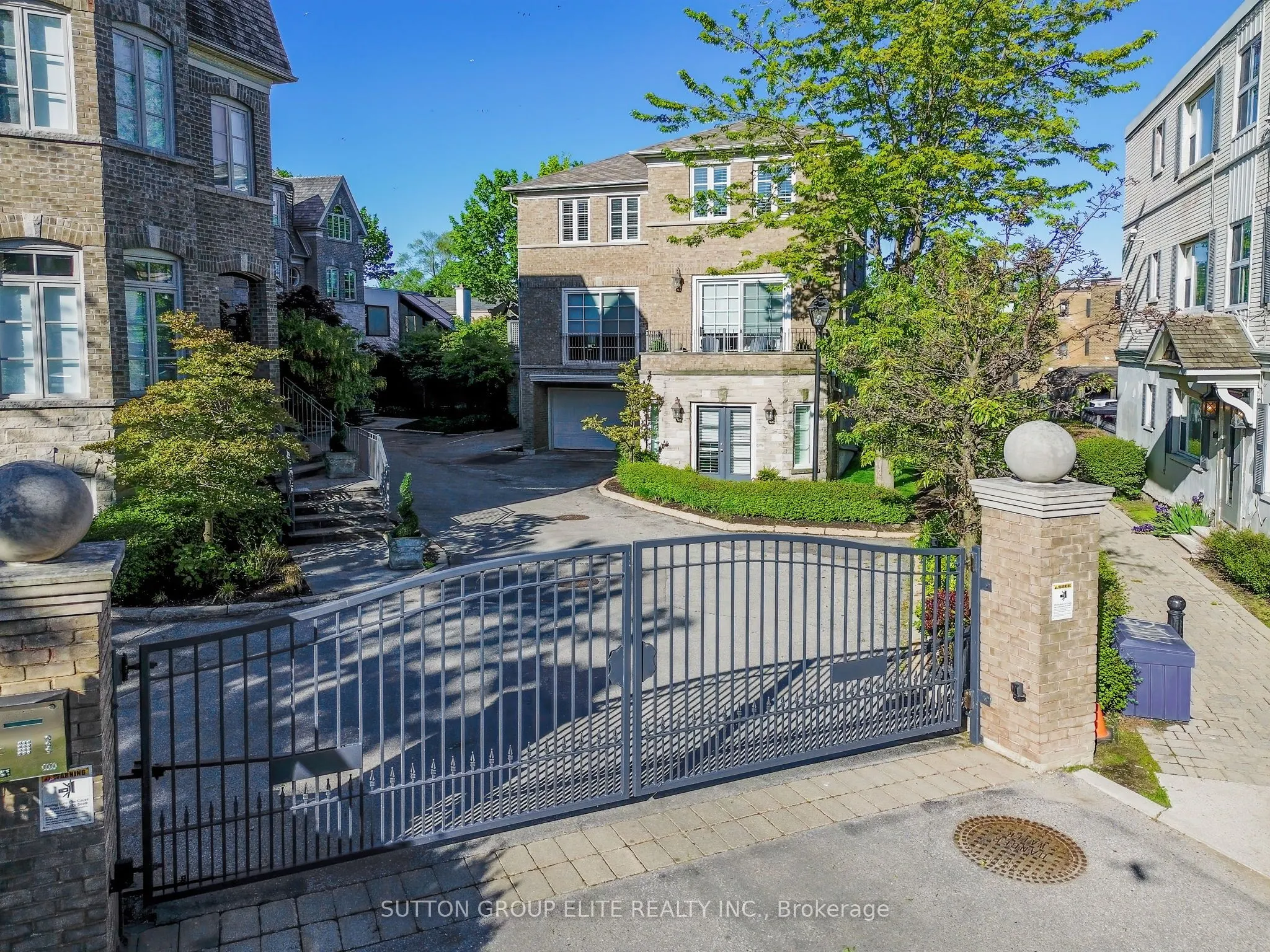16 Nautical Lane, #16