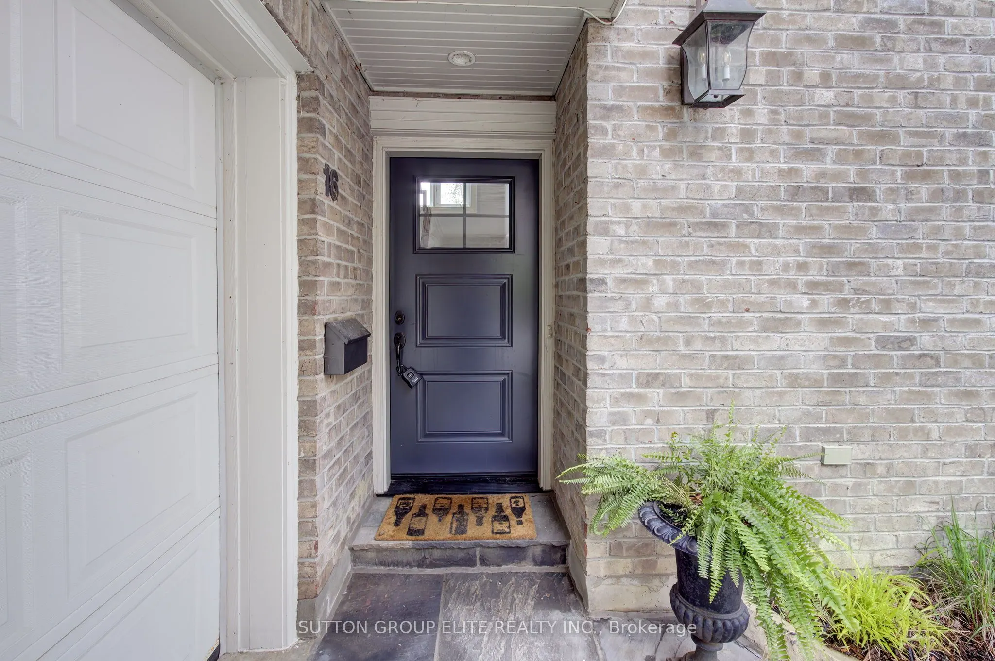 16 Nautical Lane, #16