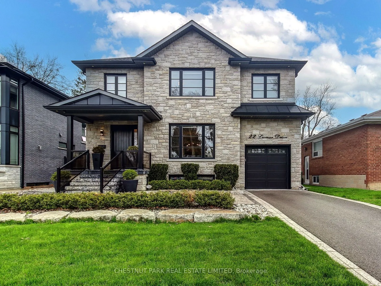 22 Lesmar Drive