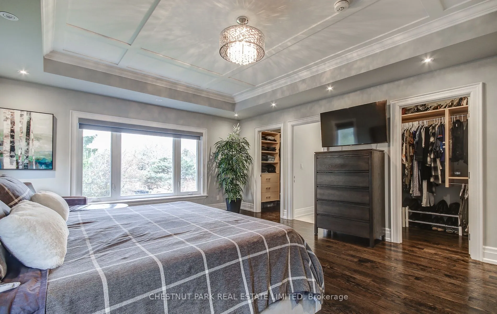 22 Lesmar Drive