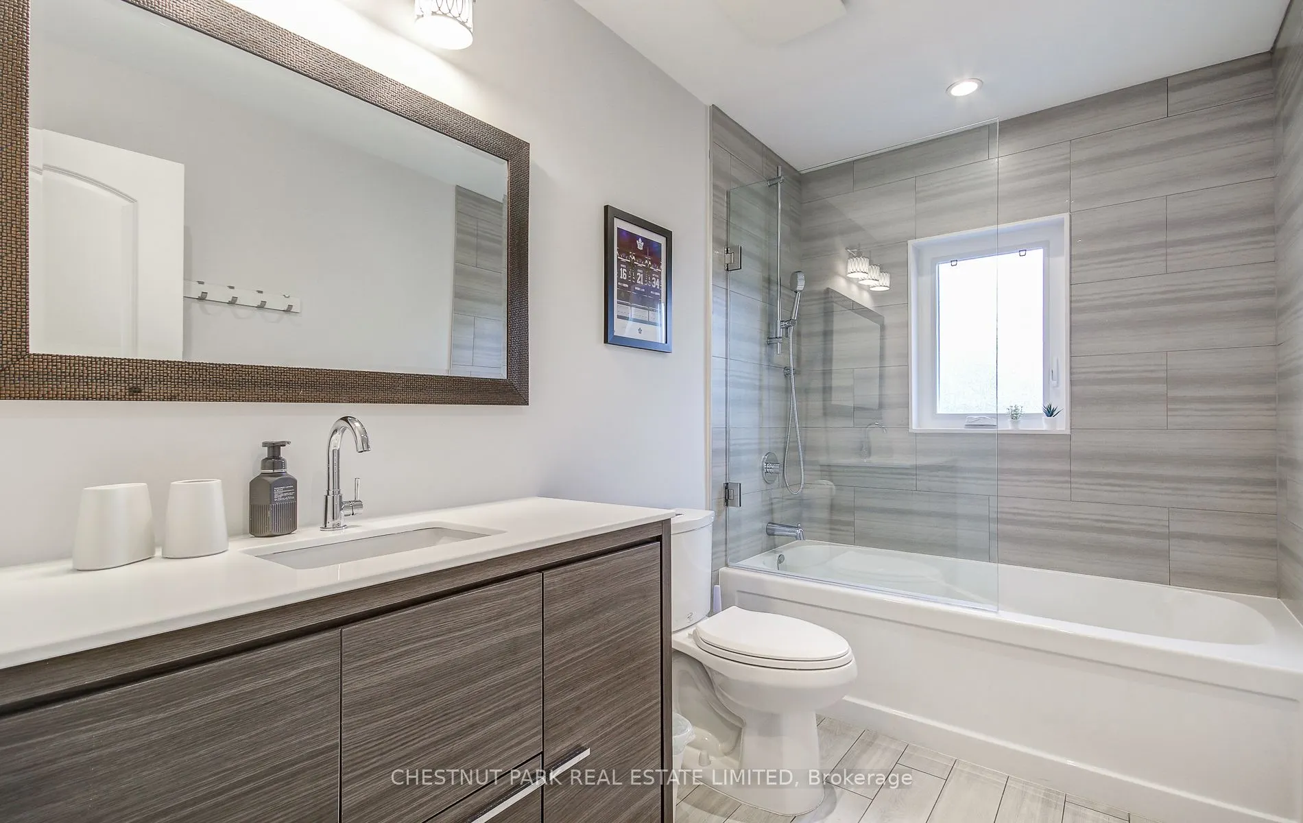 22 Lesmar Drive