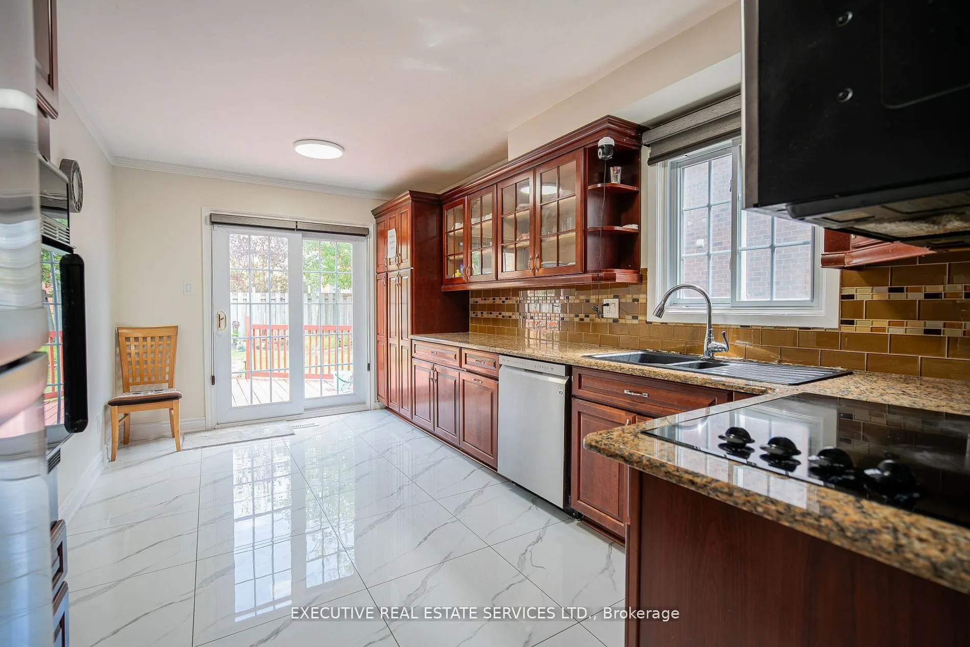 13 Stillwater Crescent