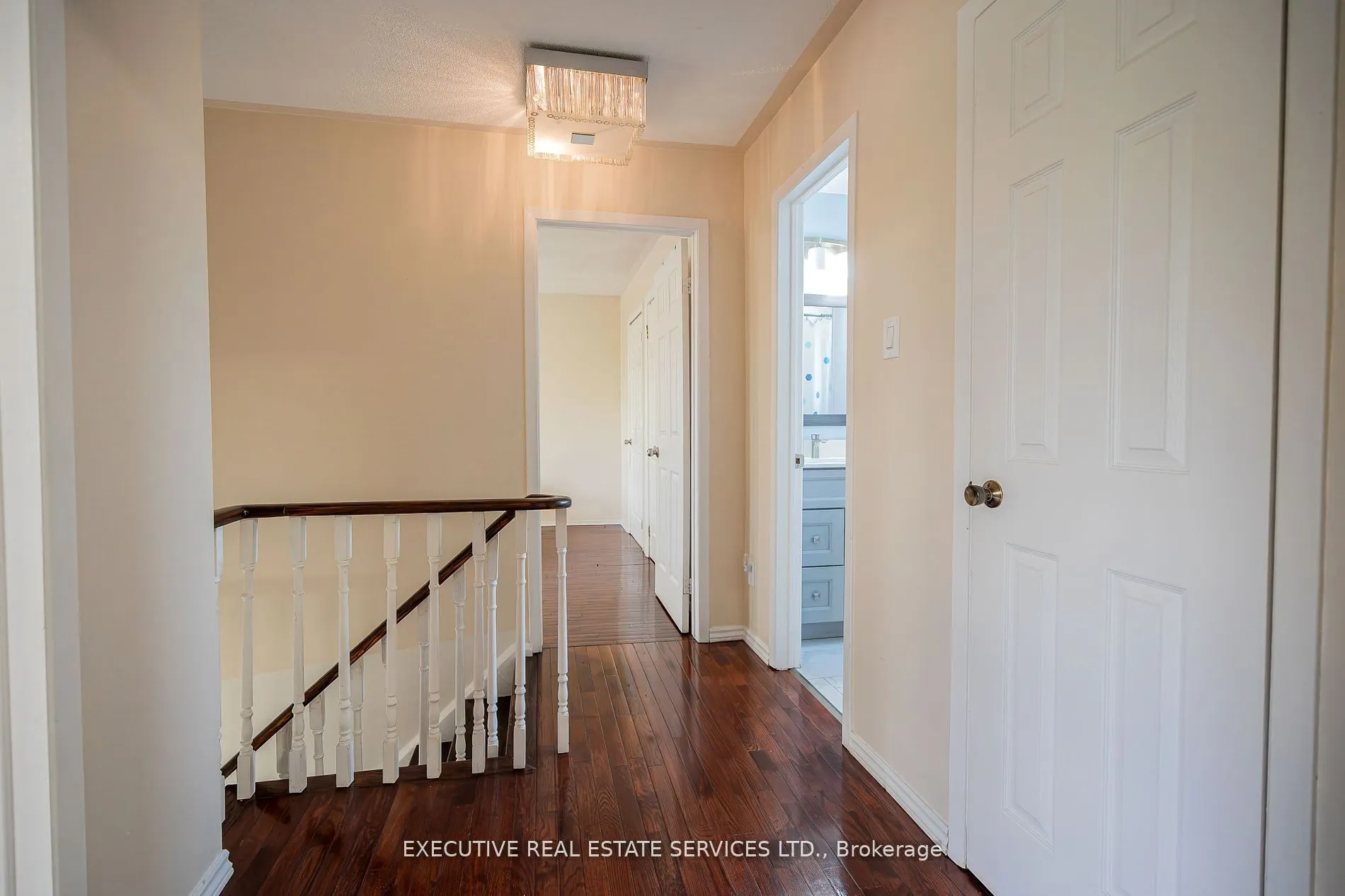 13 Stillwater Crescent