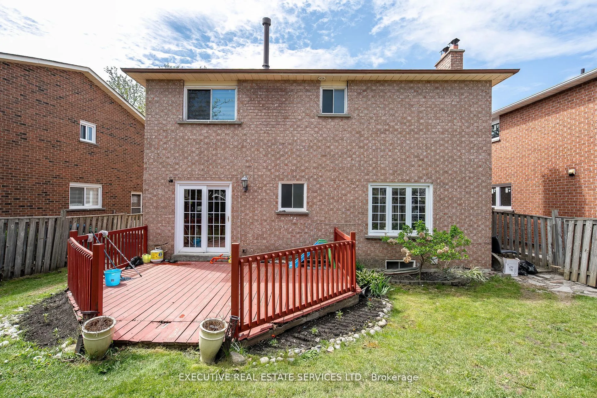 13 Stillwater Crescent