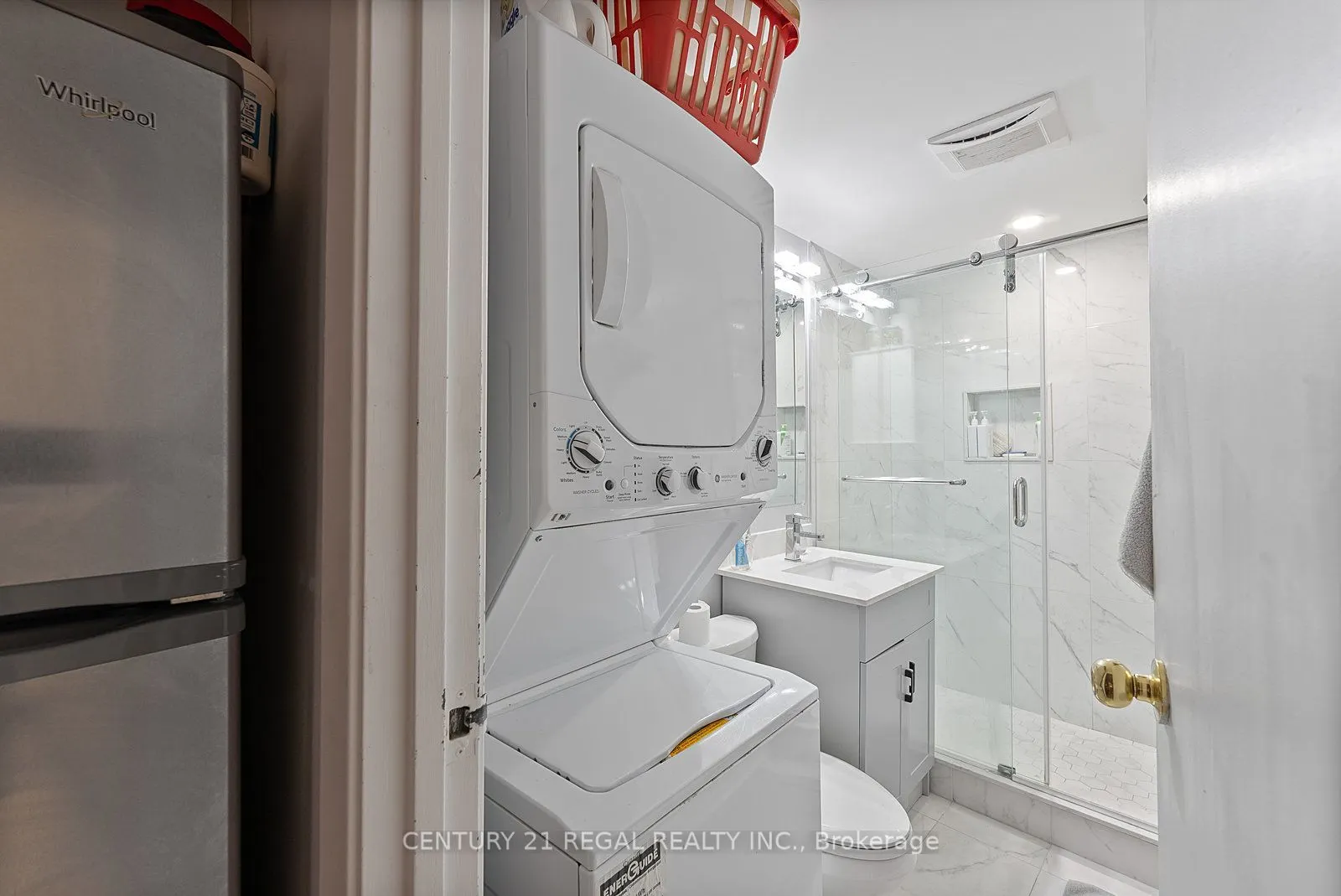 1664 Queen Street W
