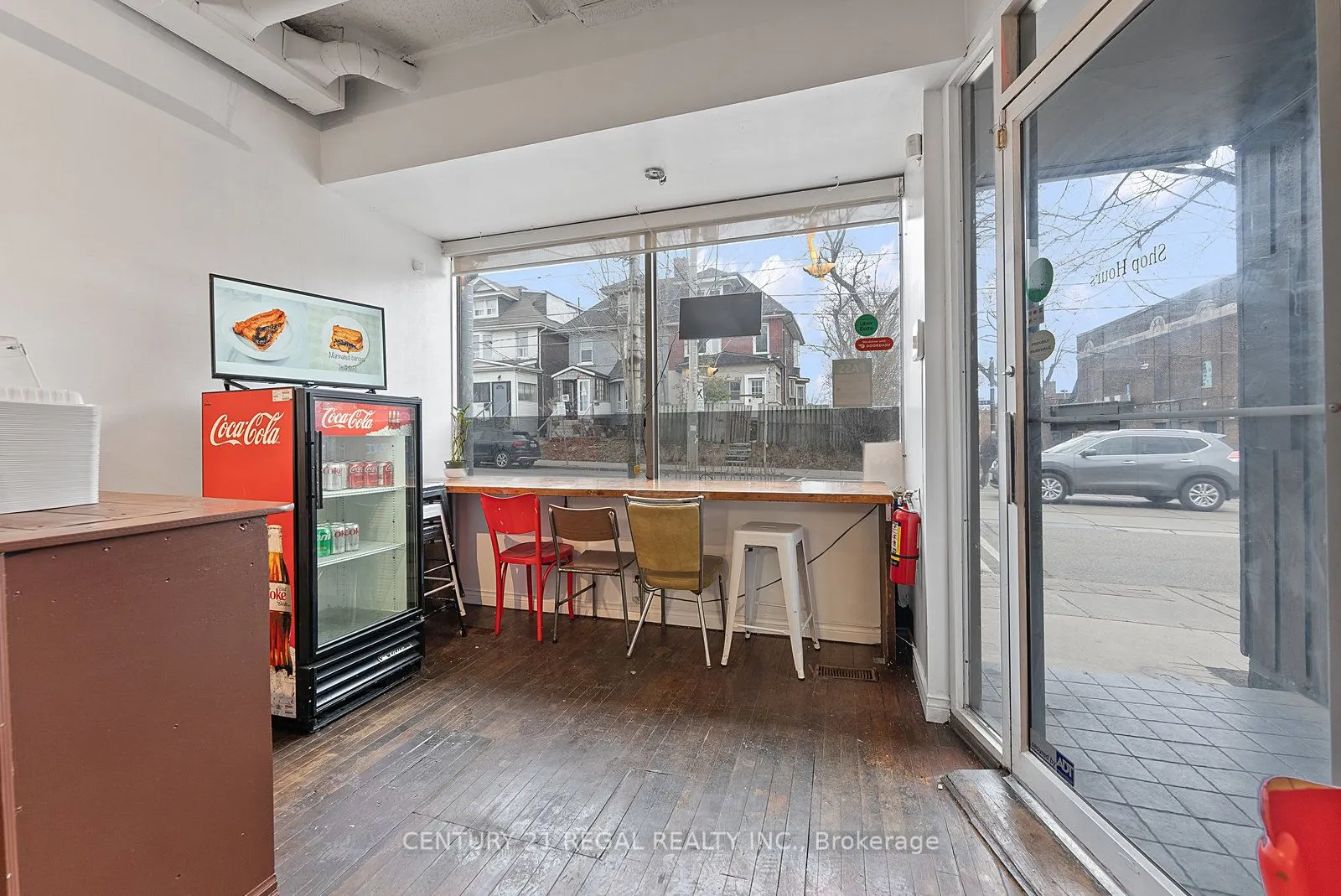 1664 Queen Street W