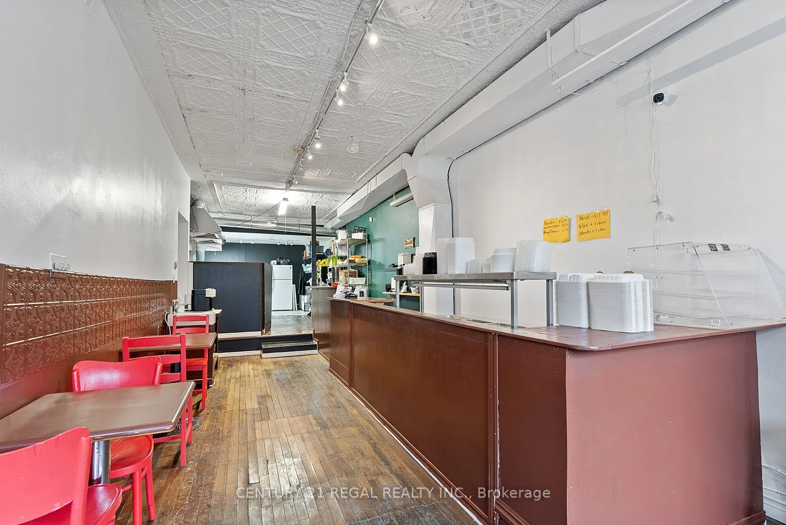 1664 Queen Street W