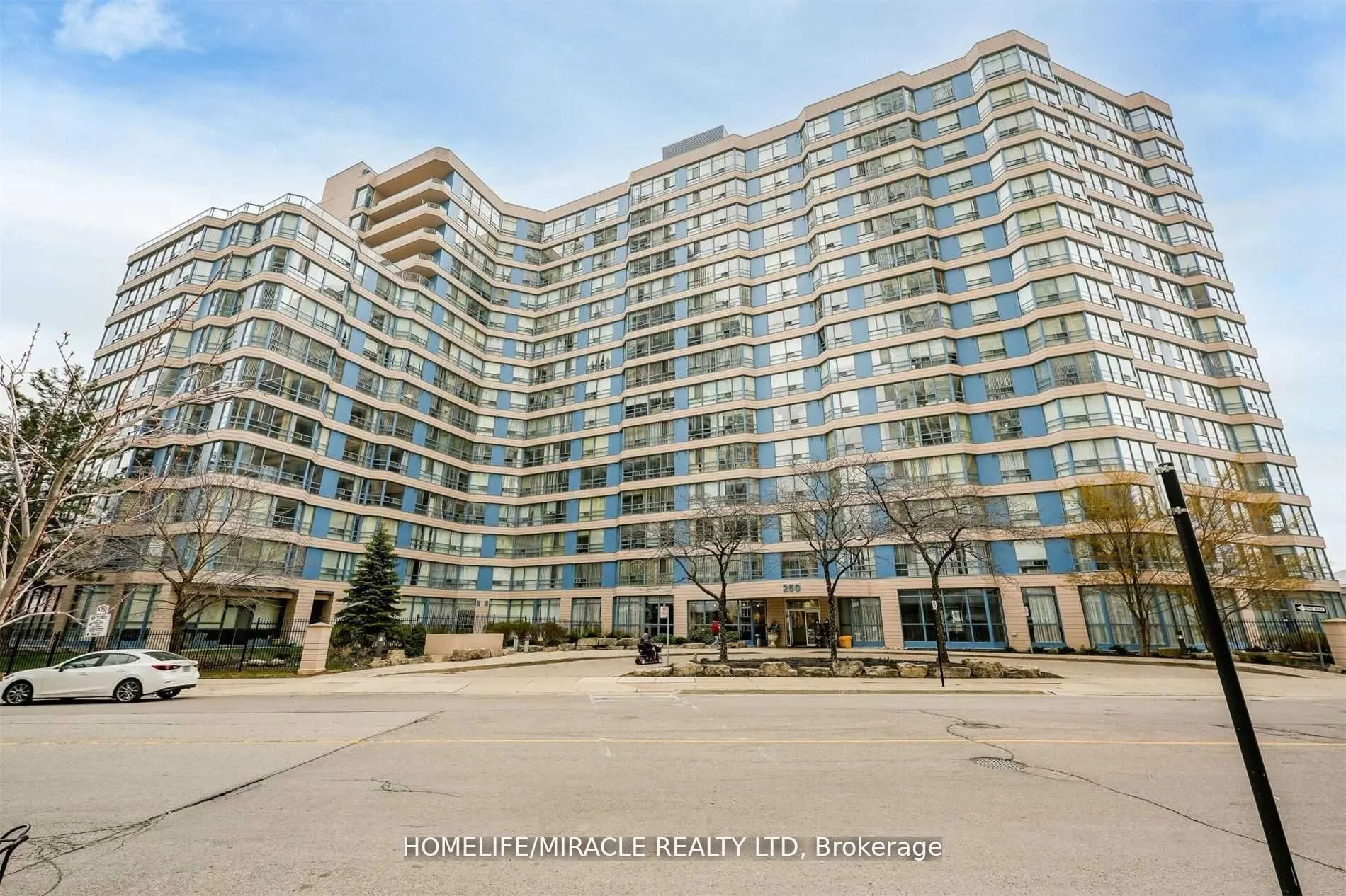 250 Webb Drive, #318