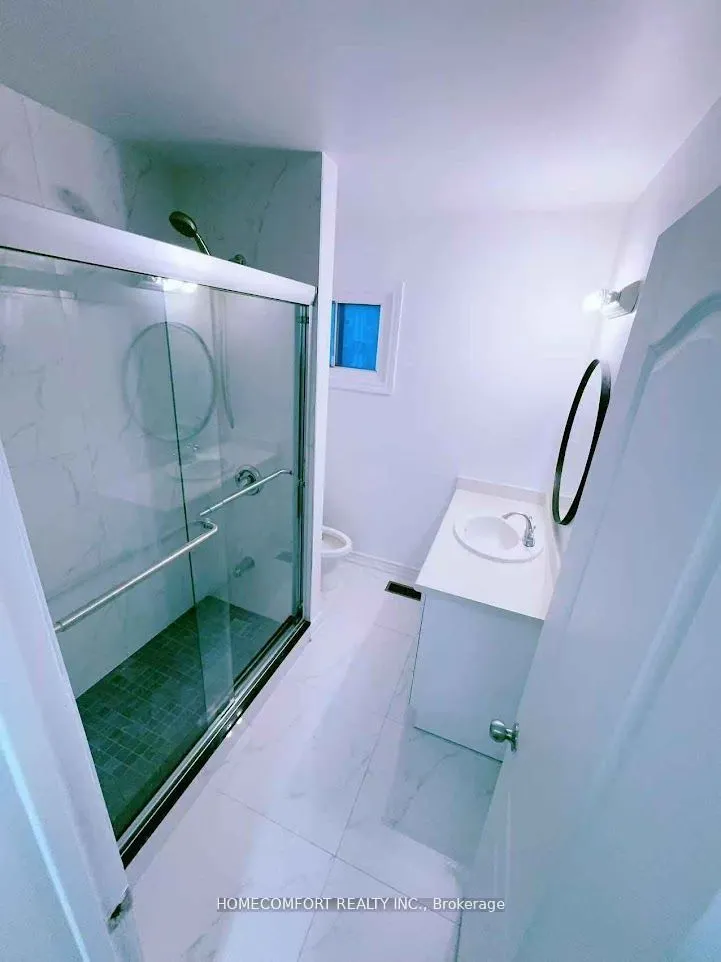 2284 Islington Avenue #unit 2