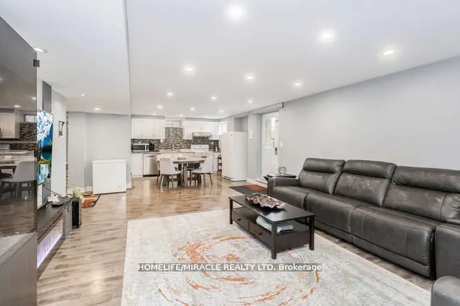 452 Nairn Circle