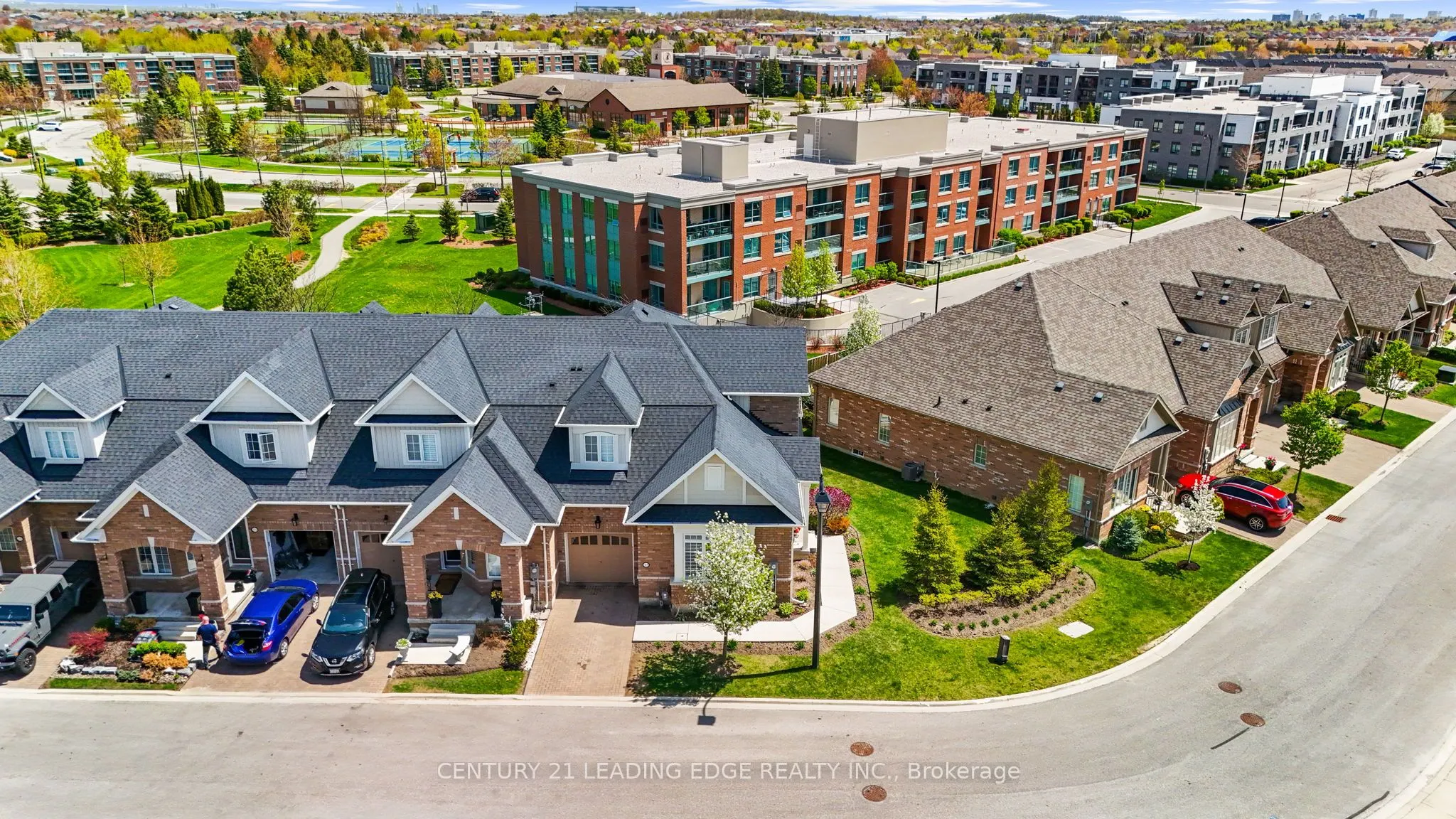35 Lobelia Street #4