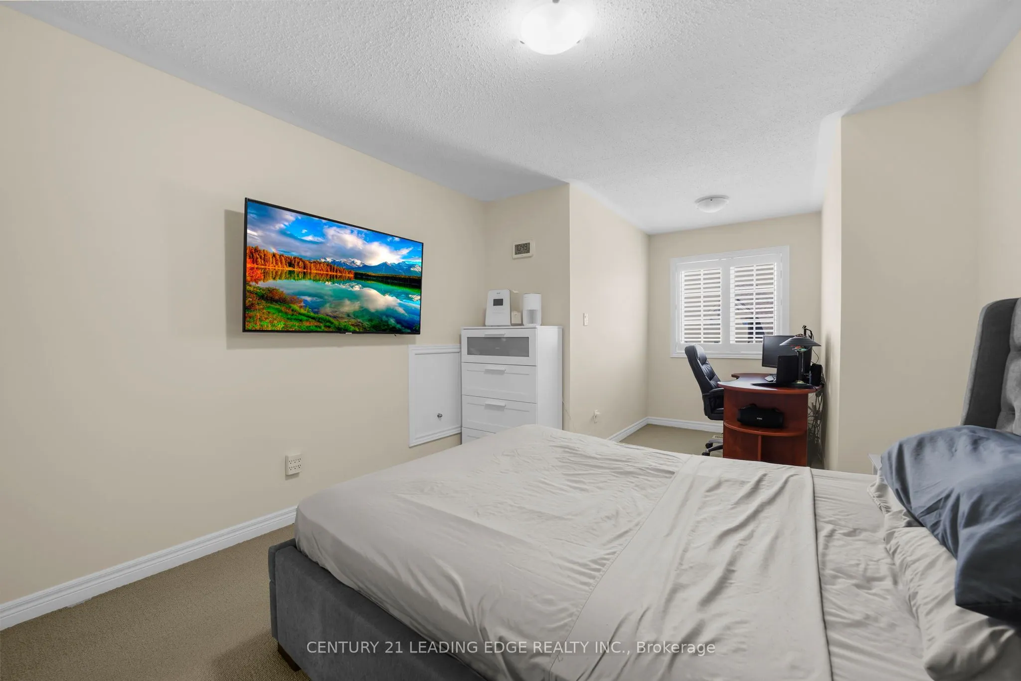 35 Lobelia Street #4