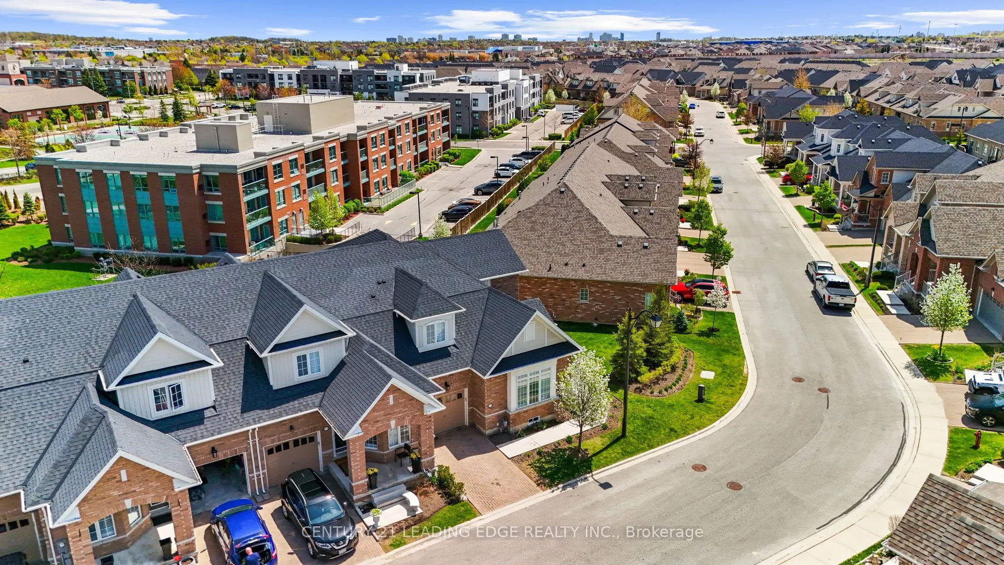 35 Lobelia Street #4