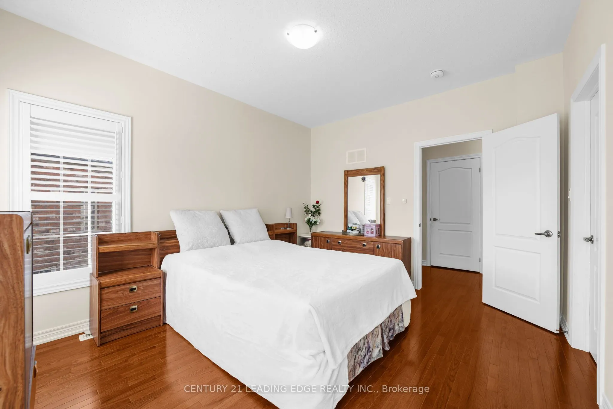 35 Lobelia Street #4