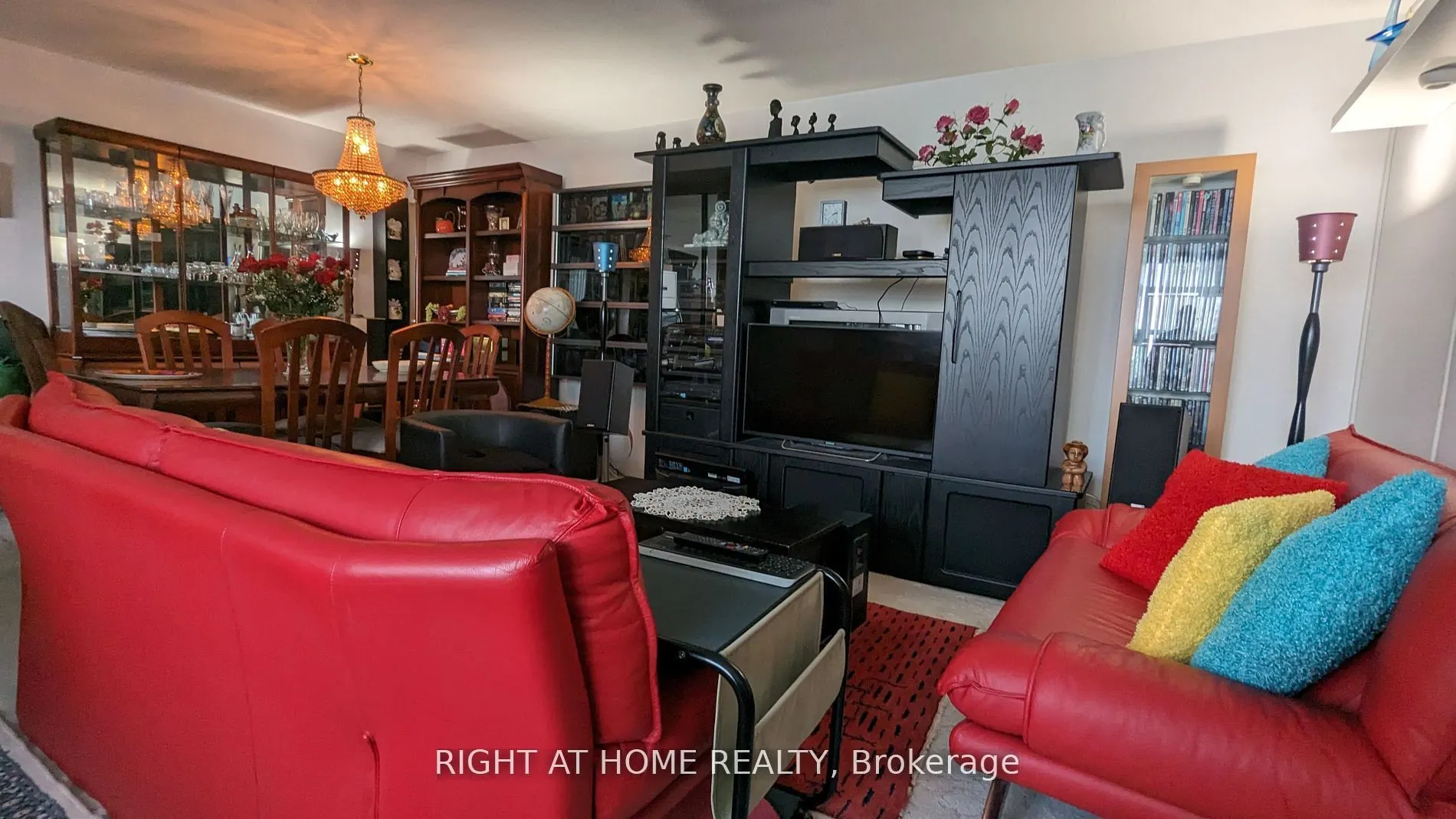 2323 Confederation Parkway #807
