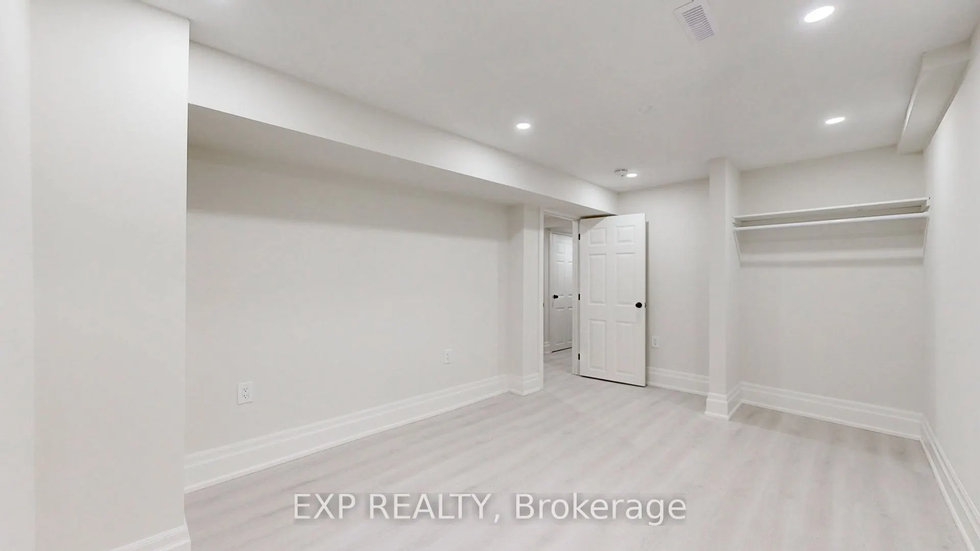 2315 Bromsgrove Road, #90