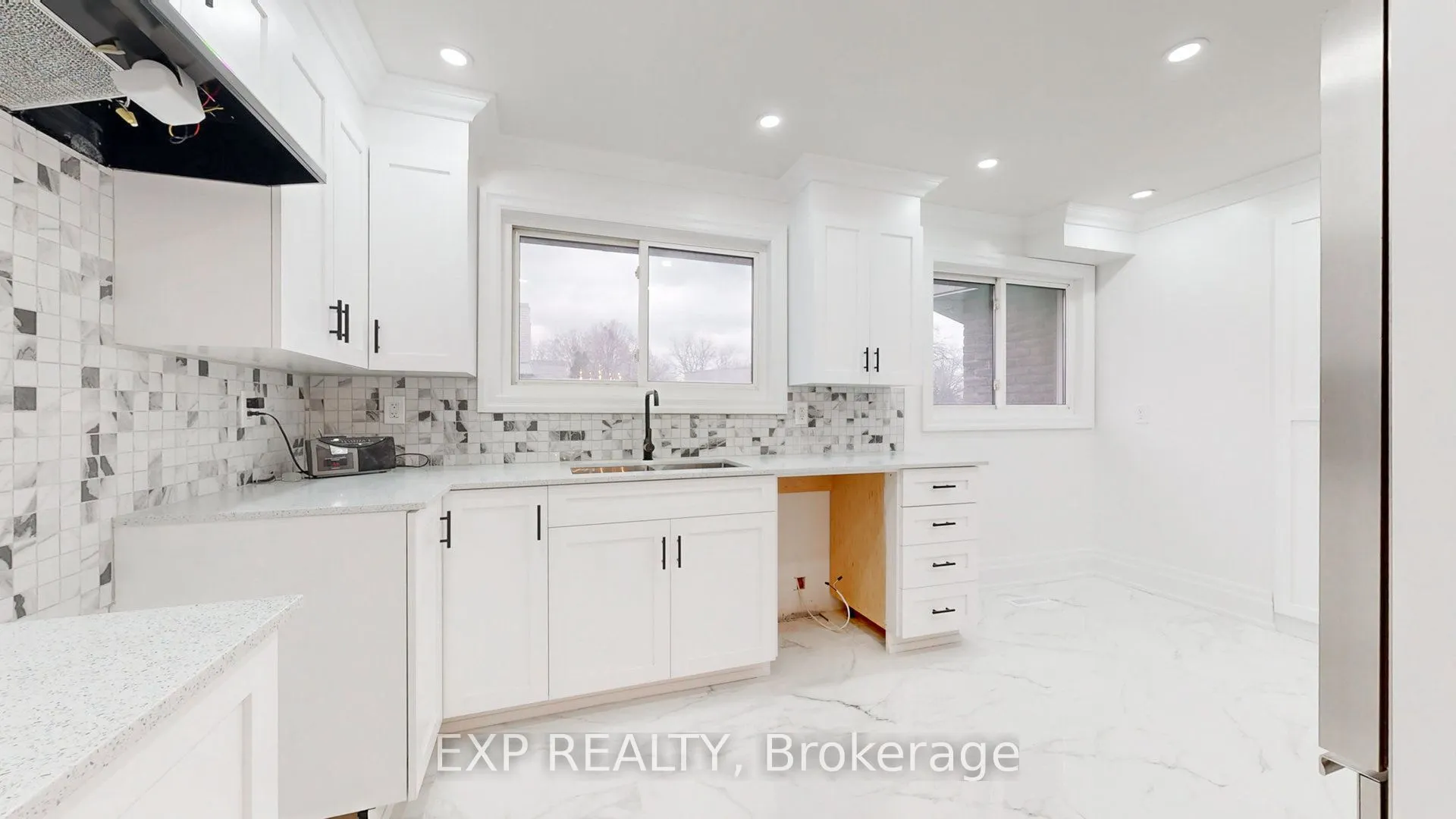 2315 Bromsgrove Road, #90